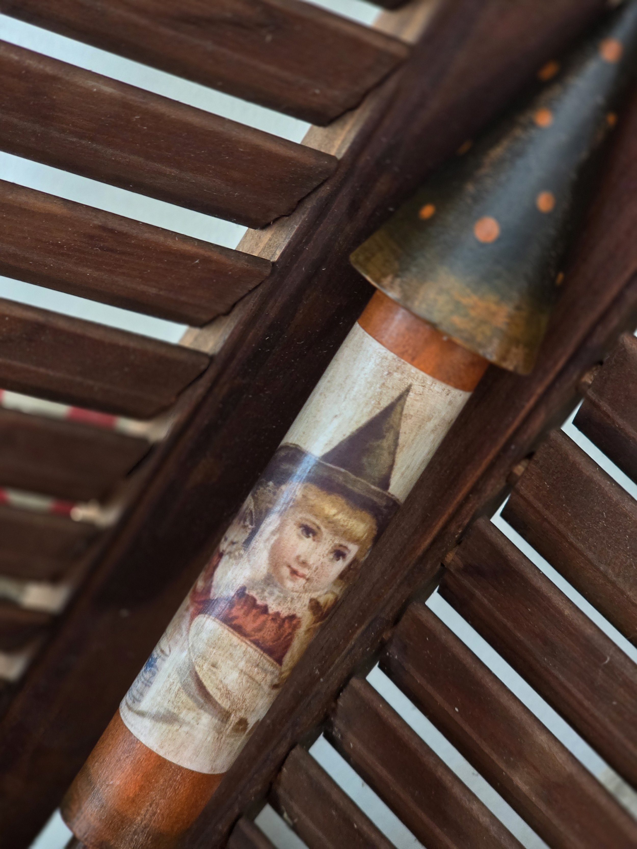 SPOOKY ROCKETS- PRIMITIVE OLM ONE OF A KIND FALL ROCKETS