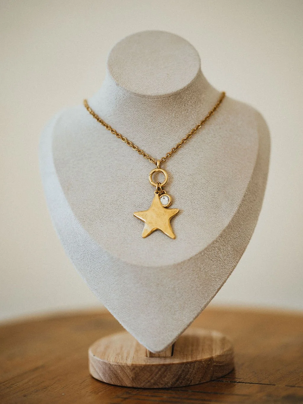 Clara Necklace