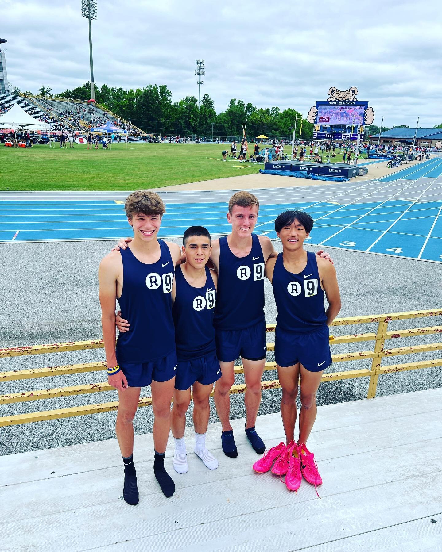 We had a fun and exciting time at the North Carolina HS State Championship! Will and his 4x800 teammates finished 5th, breaking a school record. He finished 11th in the 3200 with a PR.