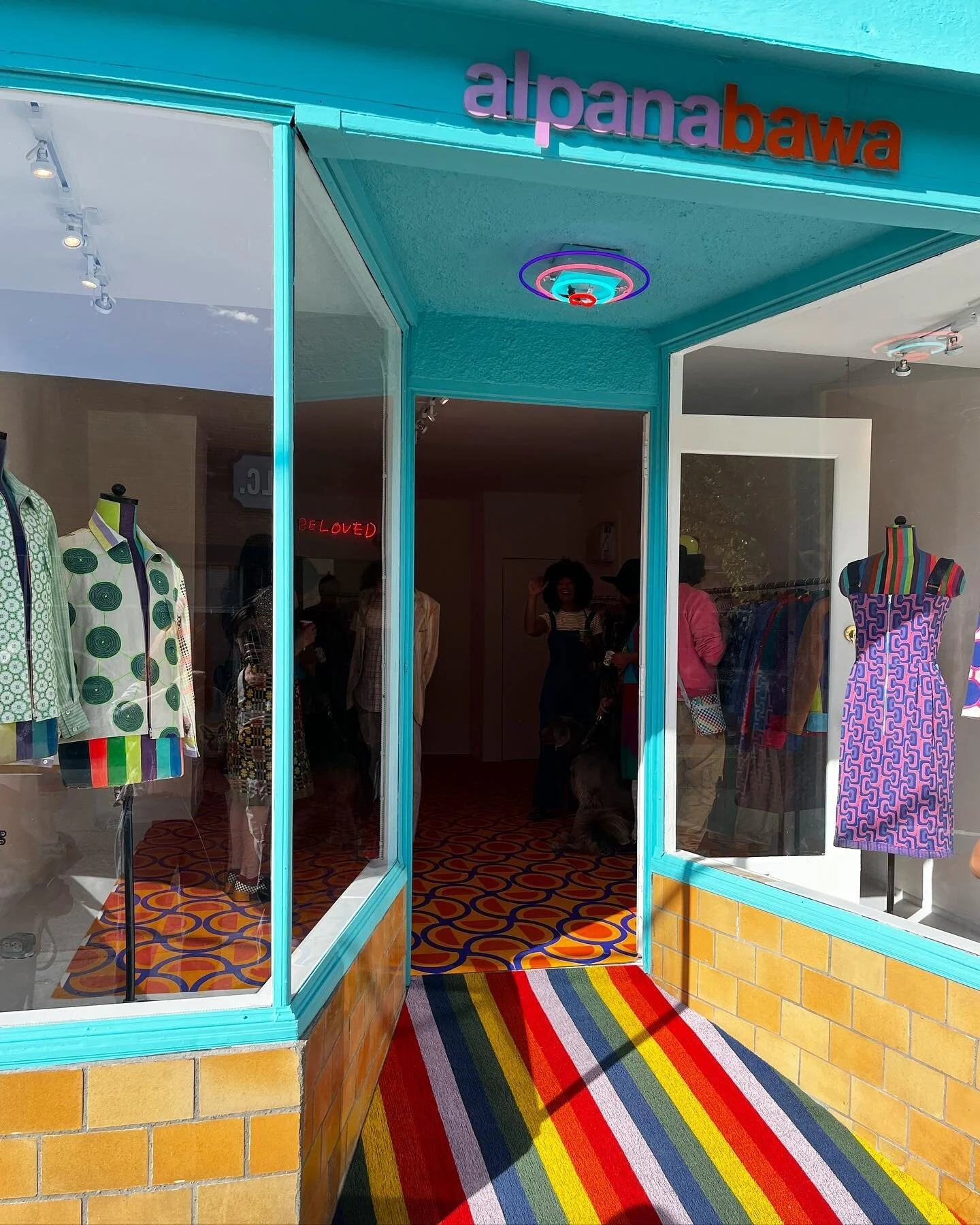 shout out and congratulations to our friends at @alpanabawashop and @everythingnice_ny for kicking off a killer spring opening season in @destination_ellenville 👏💙👏💚👏💛👏🧡👏❤️