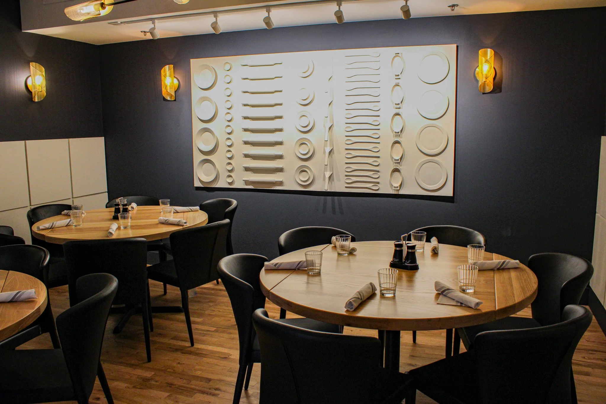 Private Dining — Evanston Corner Bistro