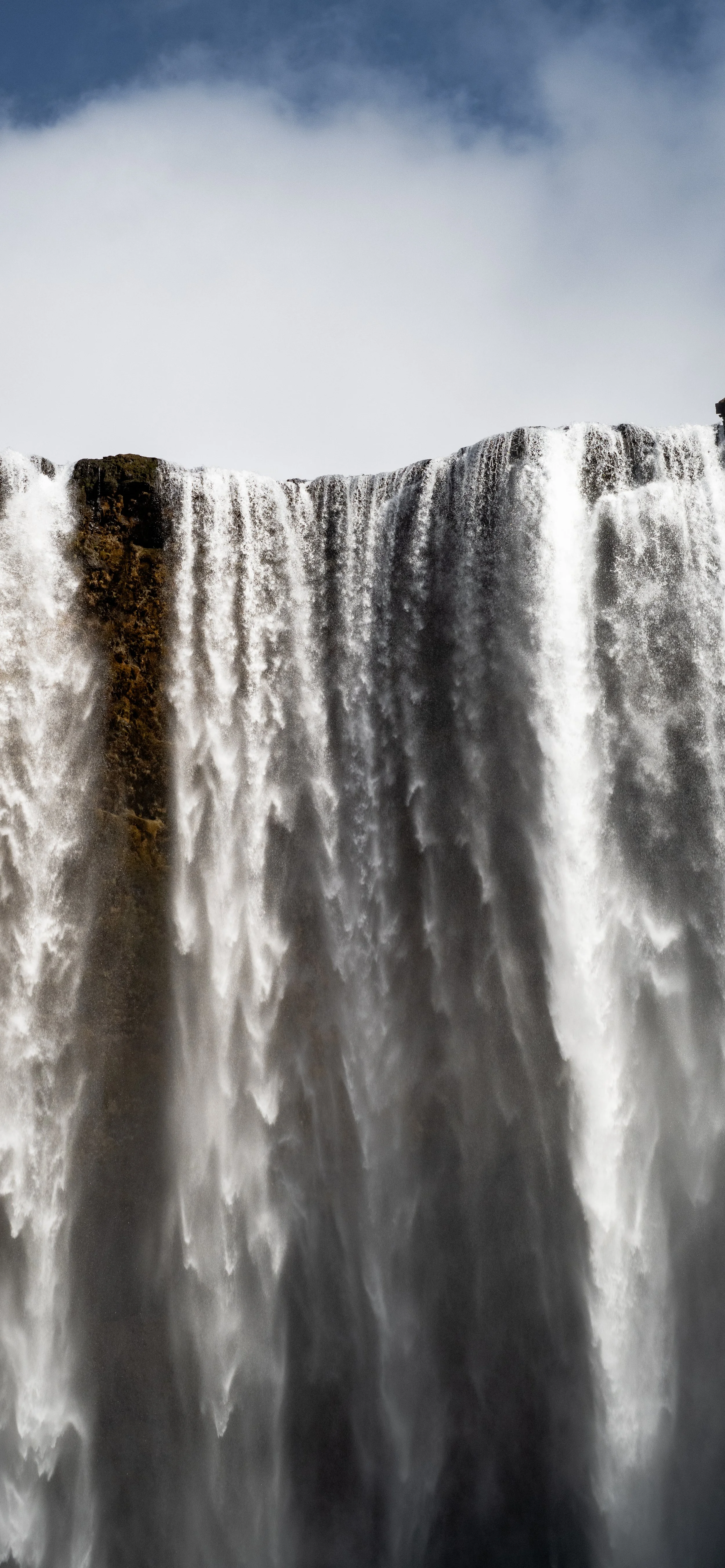 NOMAD ICELAND LOCK-5.jpg