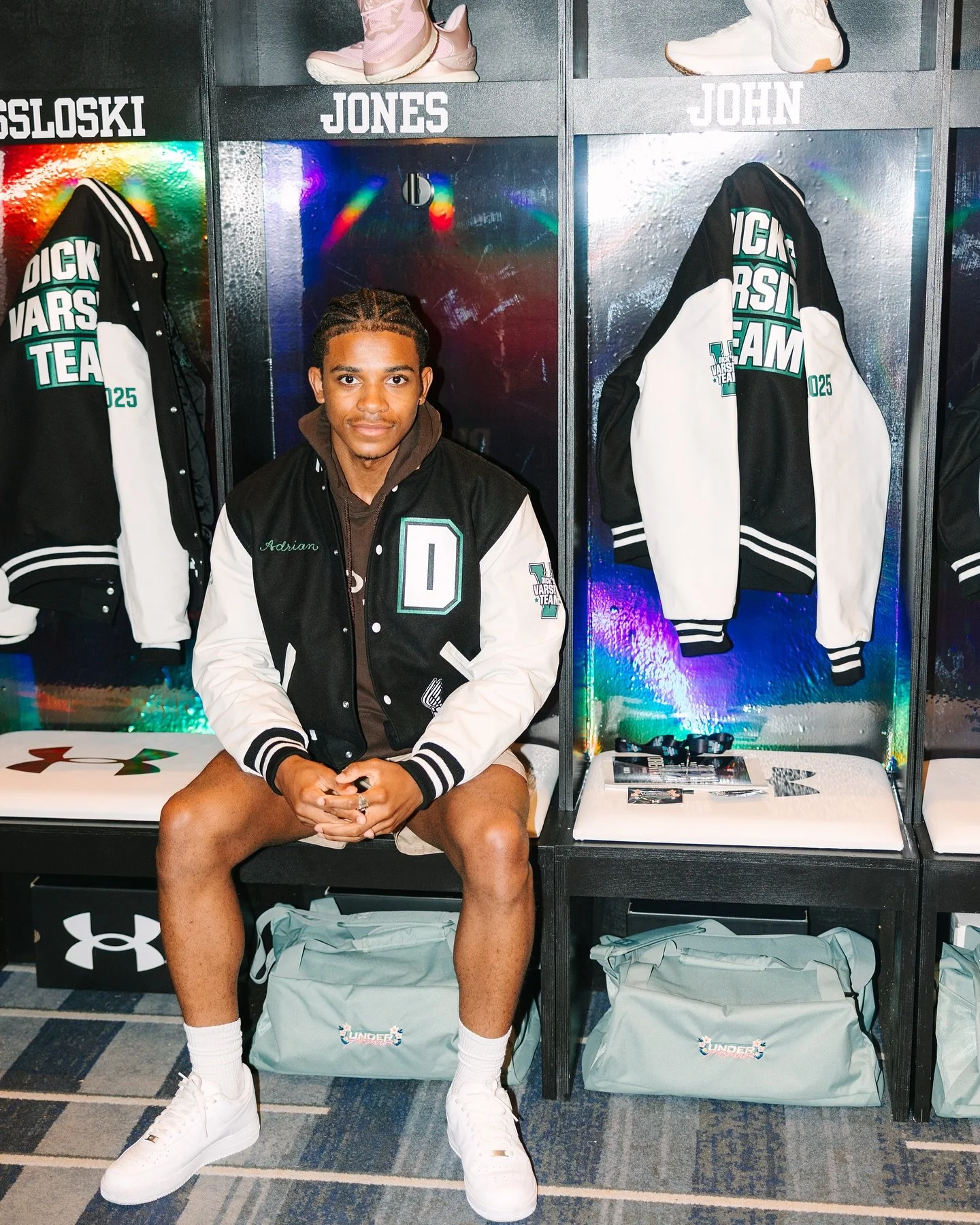 2025 DICK’S Varsity Team 🔥
@dicksvarsityteam kicked things off with a bang this year. Congrats to @adrianjofficial x @mrhbfashion for earning spots on the squad.