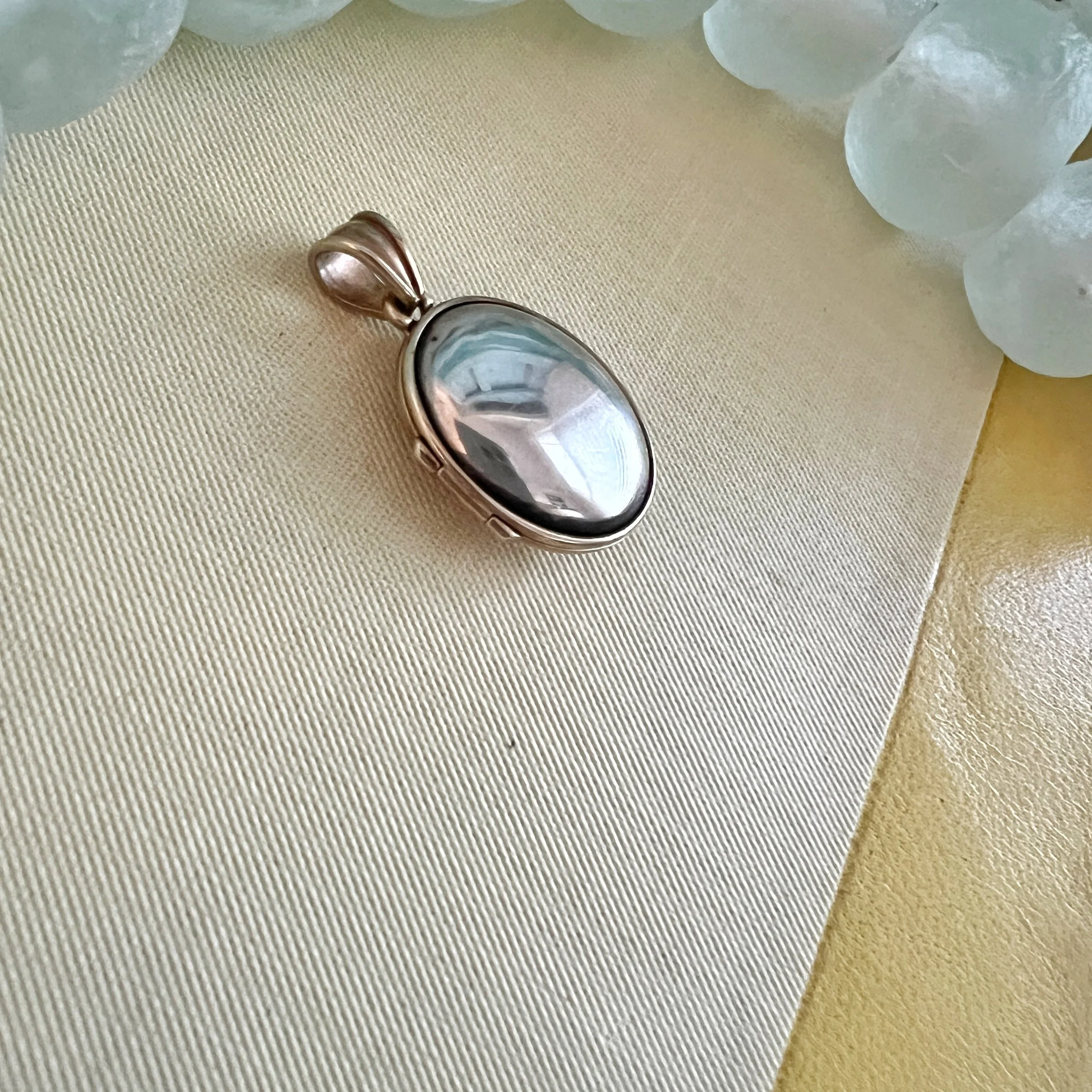 stashestates-james-avery-locket-10.5.jpeg