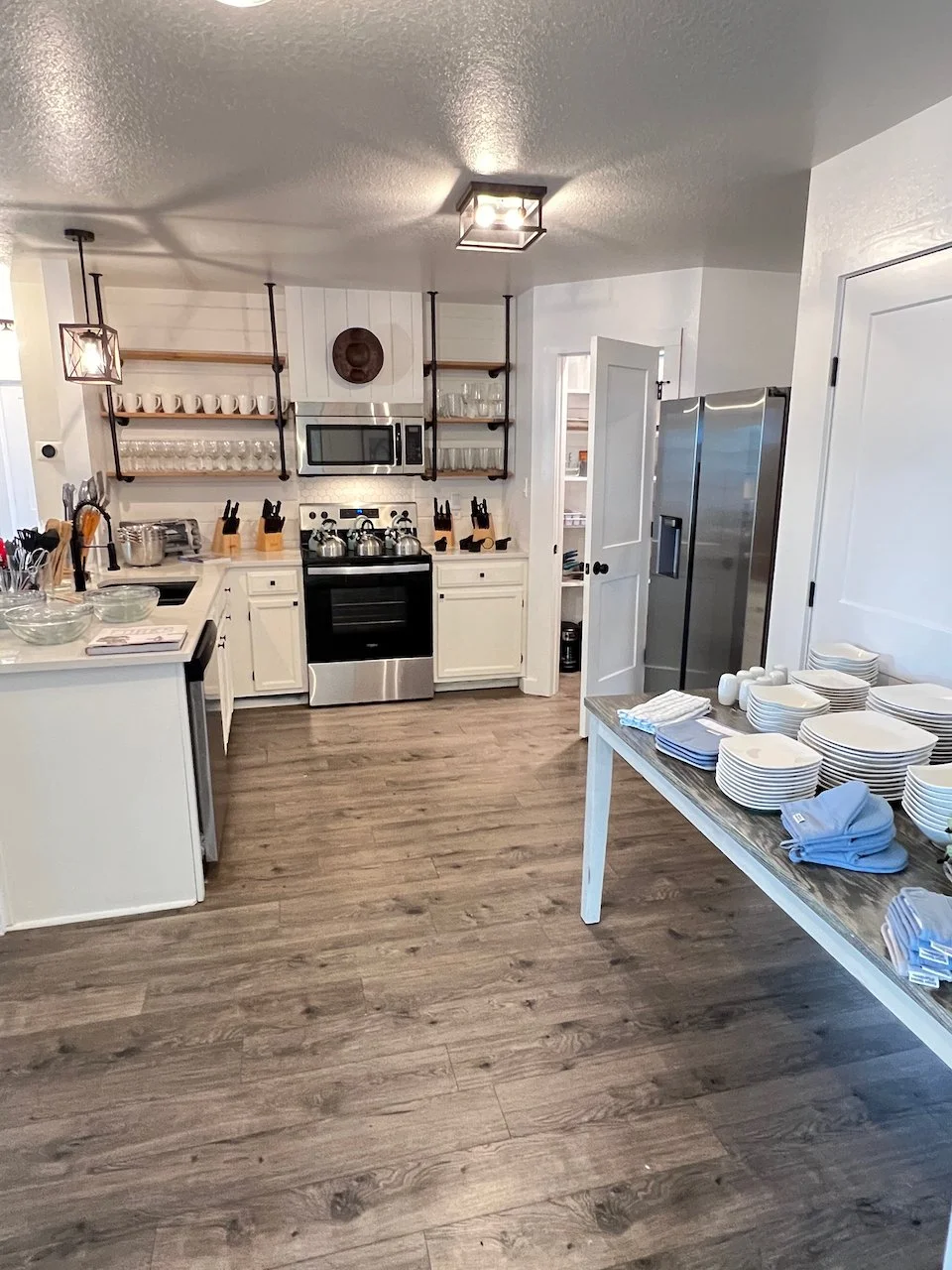 Litovsky Sale - 36 of 80.jpeg