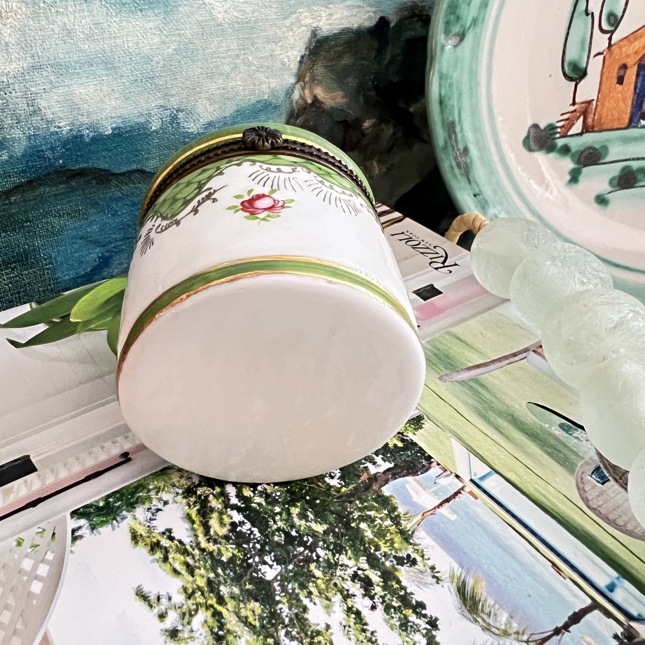 stashestates-porcelain-boxes-10.jpeg