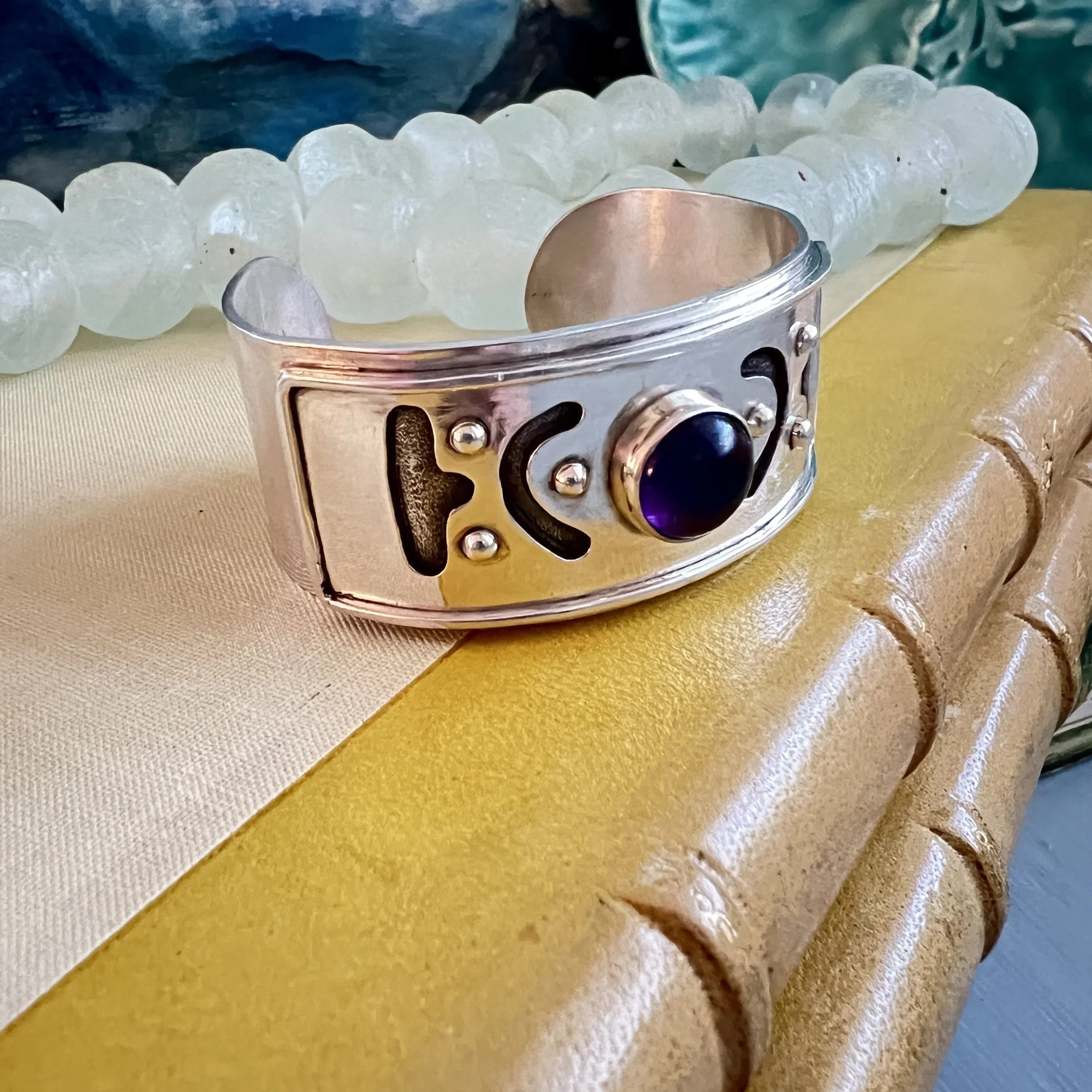 stashestates-silver-cuff-3.jpeg