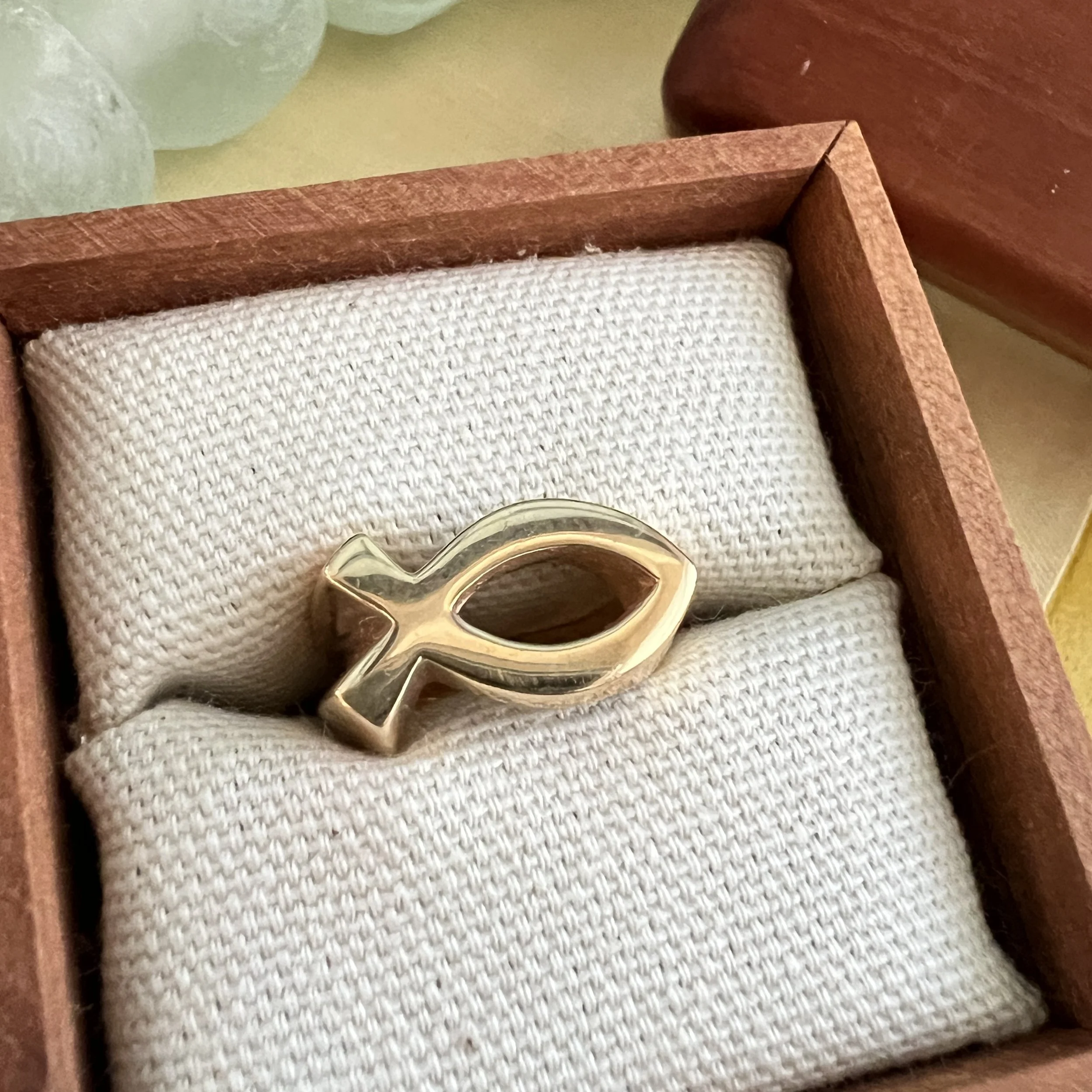 stashestates-james-avery-ring-2.jpeg