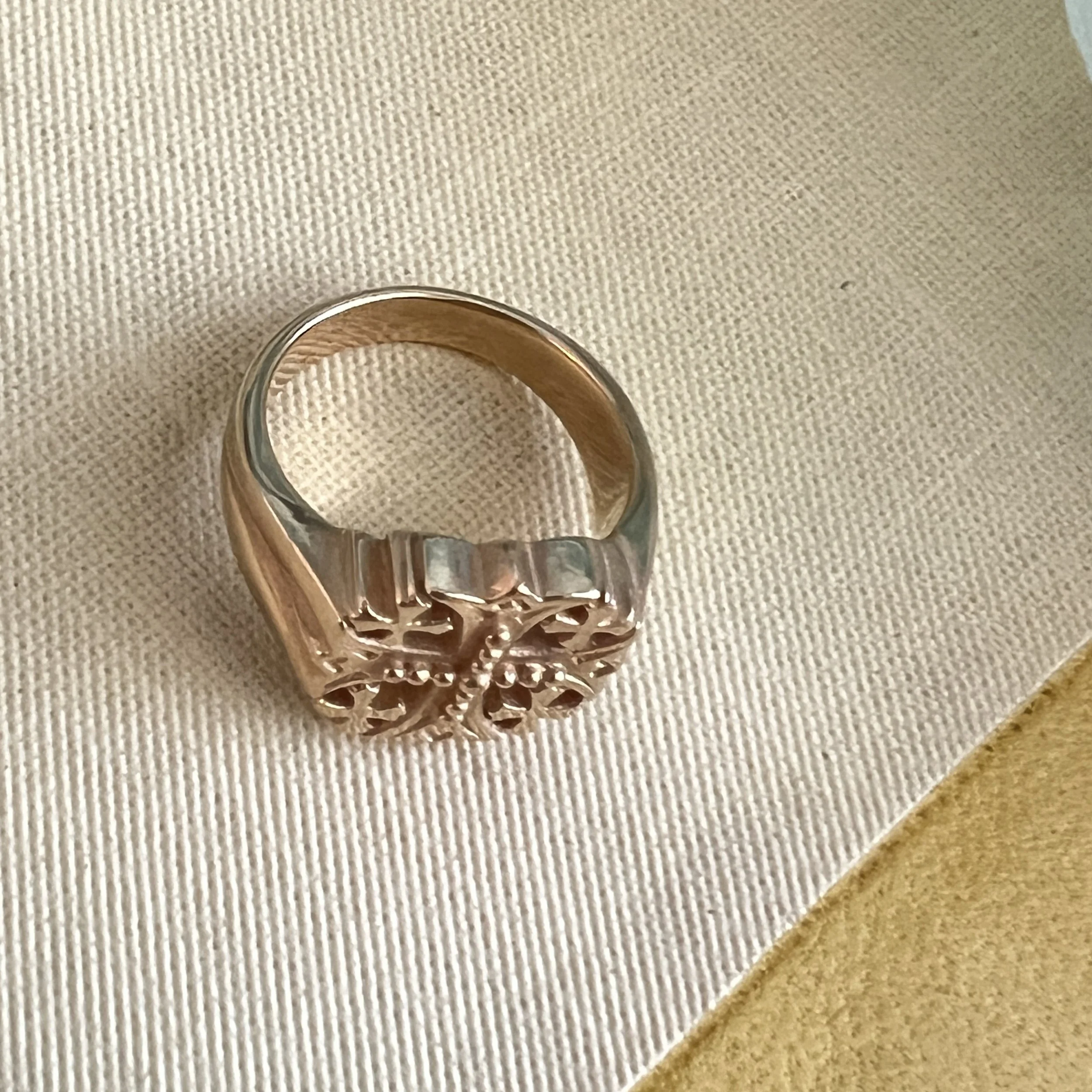 stashestates-james-avery-ring-4.jpeg