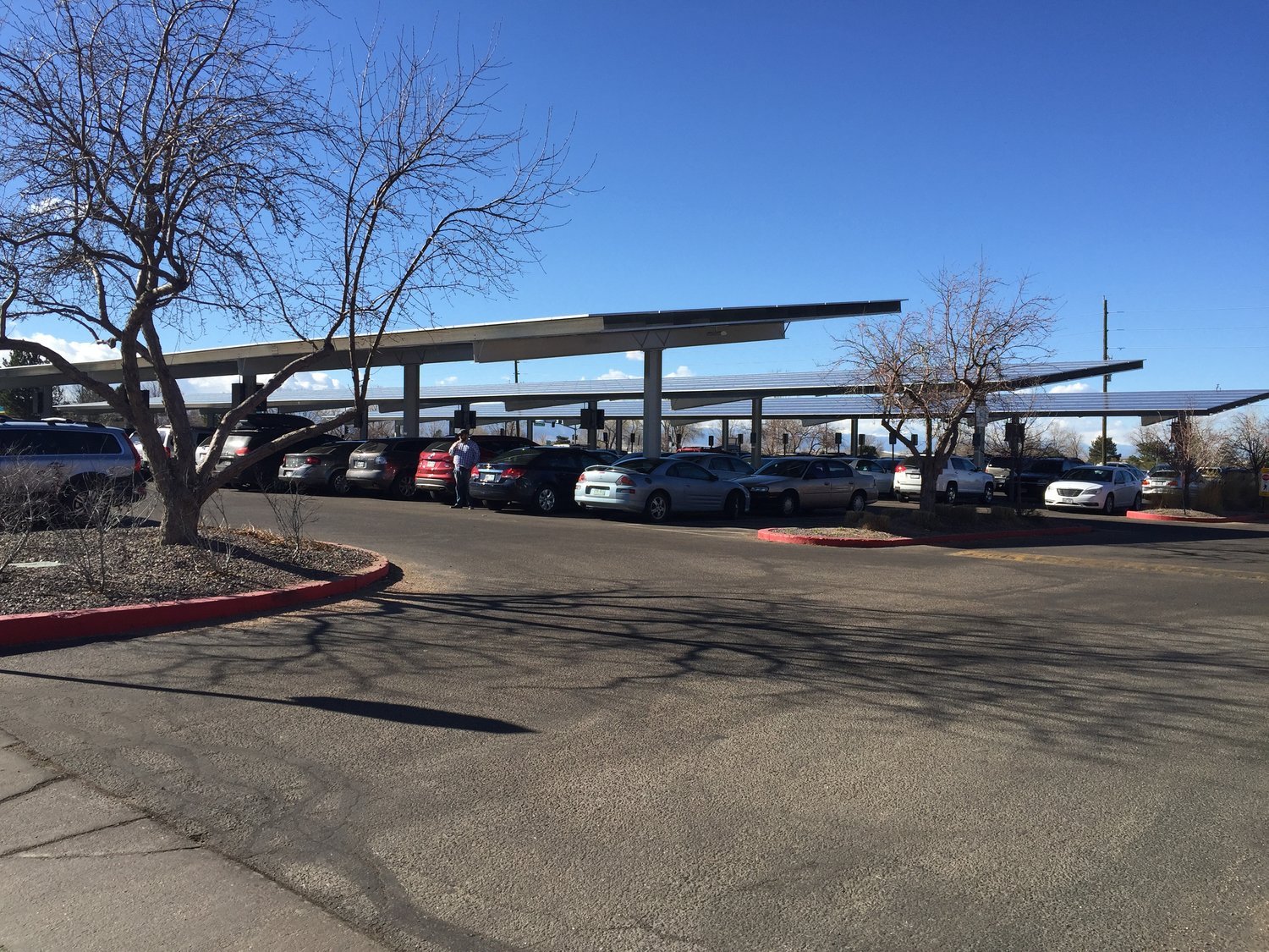 Kaiser_Solar_Carports.jpg