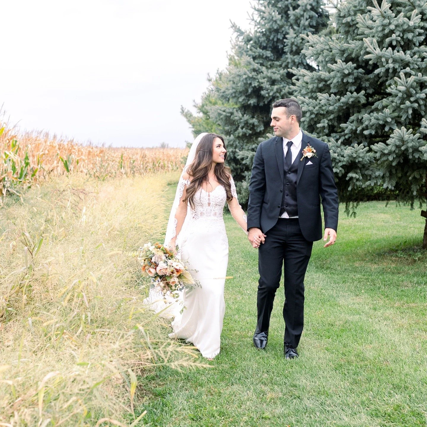 ✨ Happy 5th Anniversary, Emily &amp; Andrew! ✨

You&rsquo;ll always have a special place in our story &mdash; the very first couple to book with us before the name, Country Coach House, back in 2020! 💍 Your trust and excitement gave us the momentum 