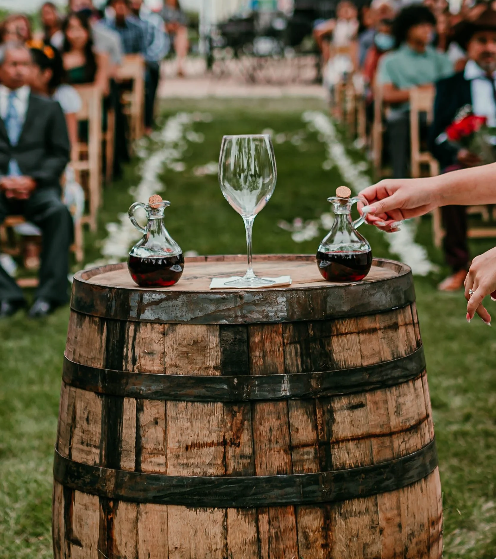 Ceremony%2C+barrel+with+wine+.png