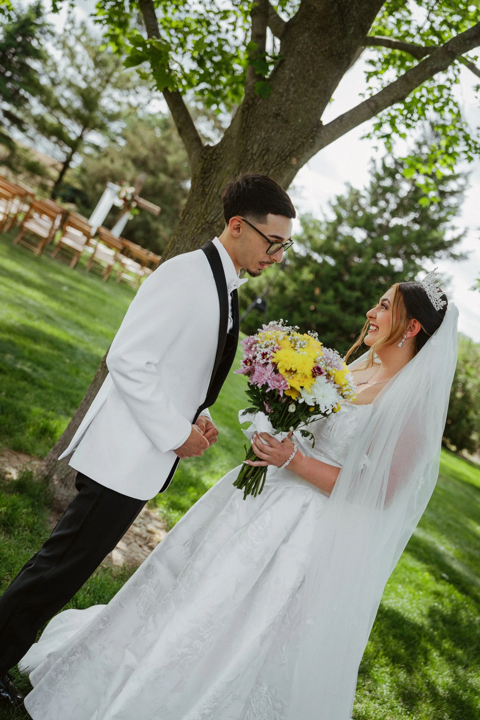 Xochitl &amp; Isaac’s Spring Wedding at Country Coach House