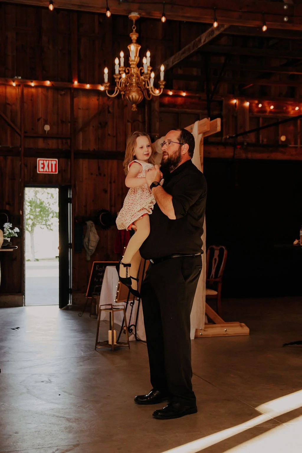 DaddyDaughterDance-221.jpg