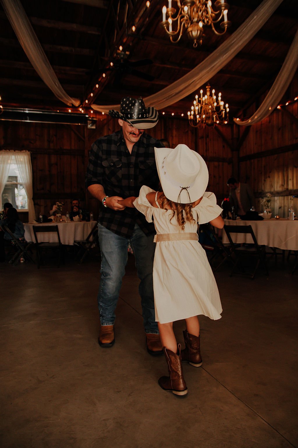 DaddyDaughterDance-205.jpg