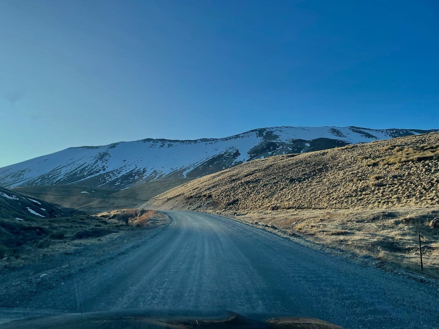 Tekapo from the car. Stunning! #iphoneonly #landscapes #skiroads