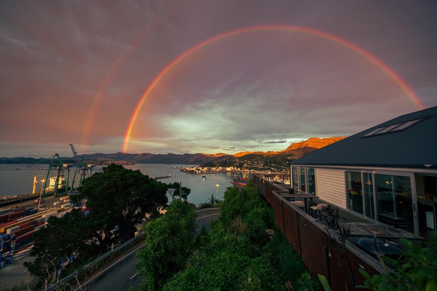 Double rainbow! This was actually yesterday morning but I was too busy slacking around to post it! #lyttelton. #rainbow #landscape