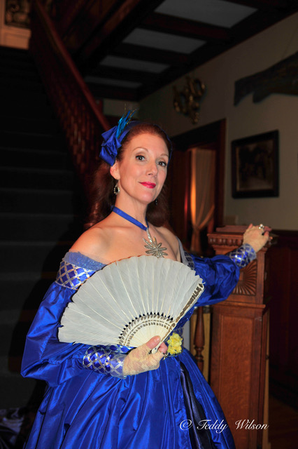 patricia durante as Laura Keene (1).png