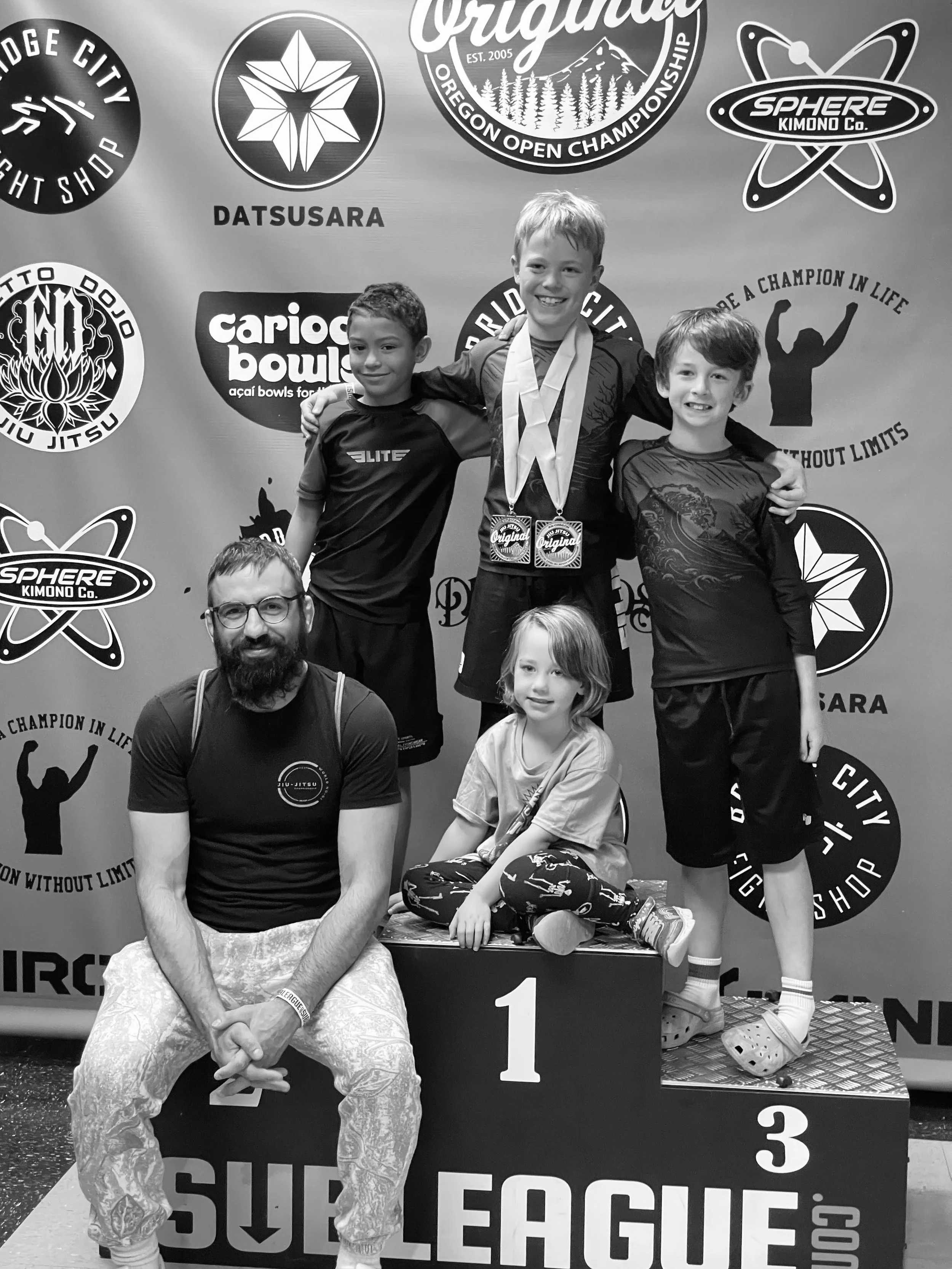 OGA kids team members and Coach Eddie at the 2025 Oregon Open tournament