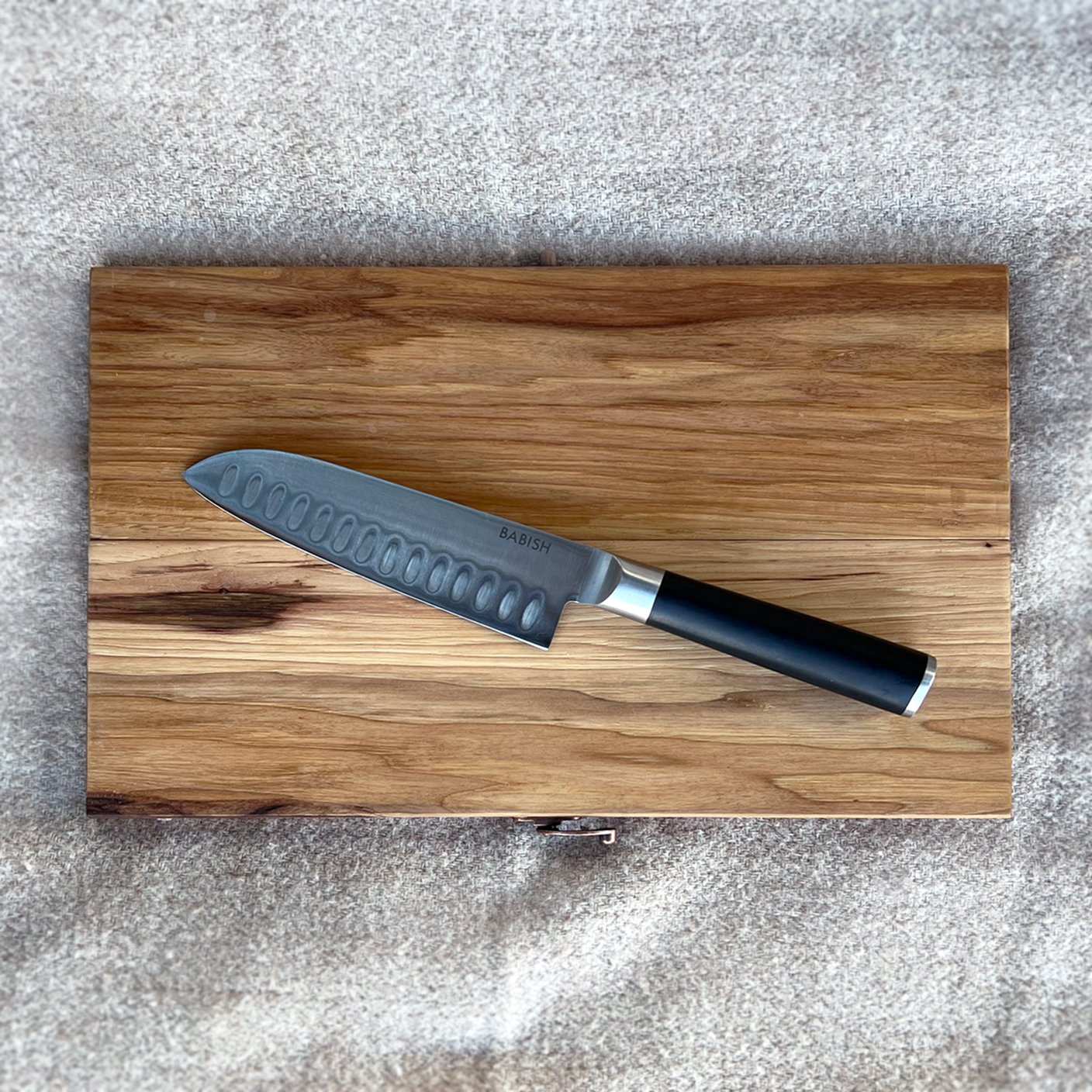top-shot-with-knife.jpg