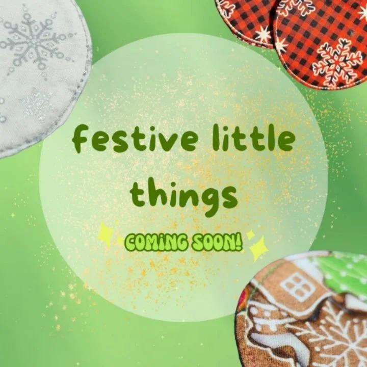 in Canada, winter has already made its entrance ❄️🤭

and with snow comes the holiday season! 
i'm not done sewing everything just yet, so i don't have pictures for the majority of the holiday drop, but i will absolutely show you all the things once 