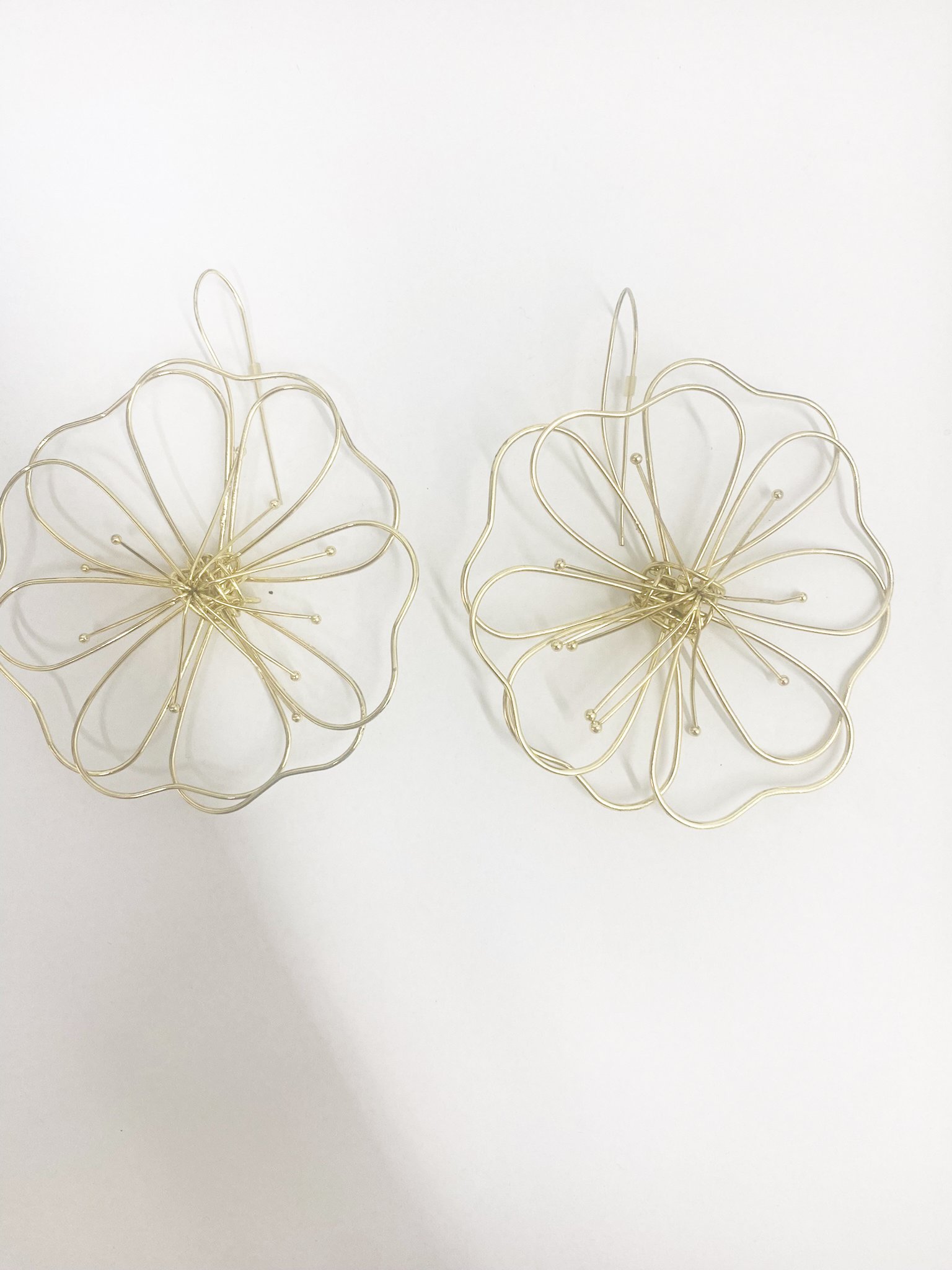 BIG GOLD FLOWER