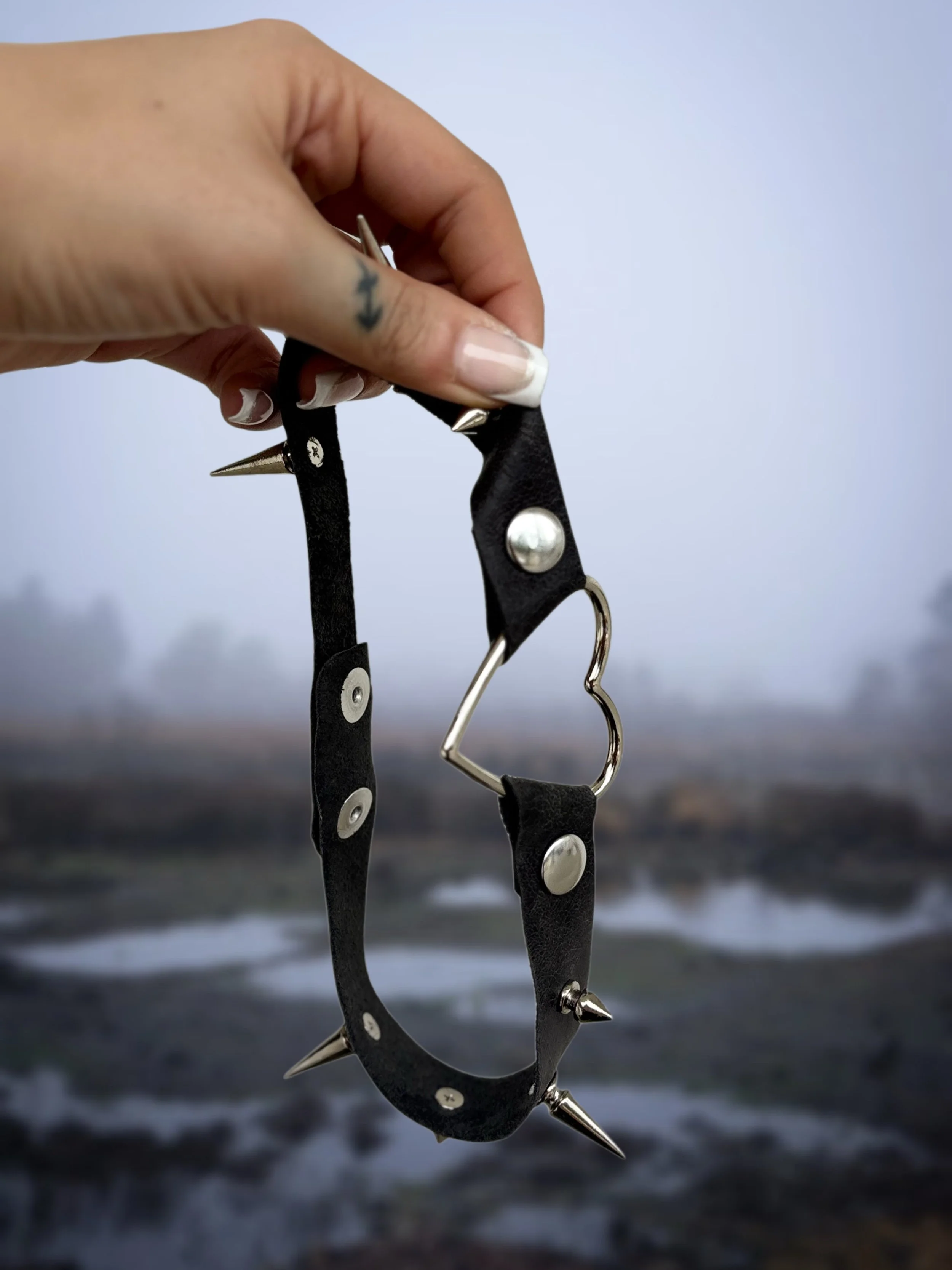 melmal's adjustable spiked heart collar v.1 <3