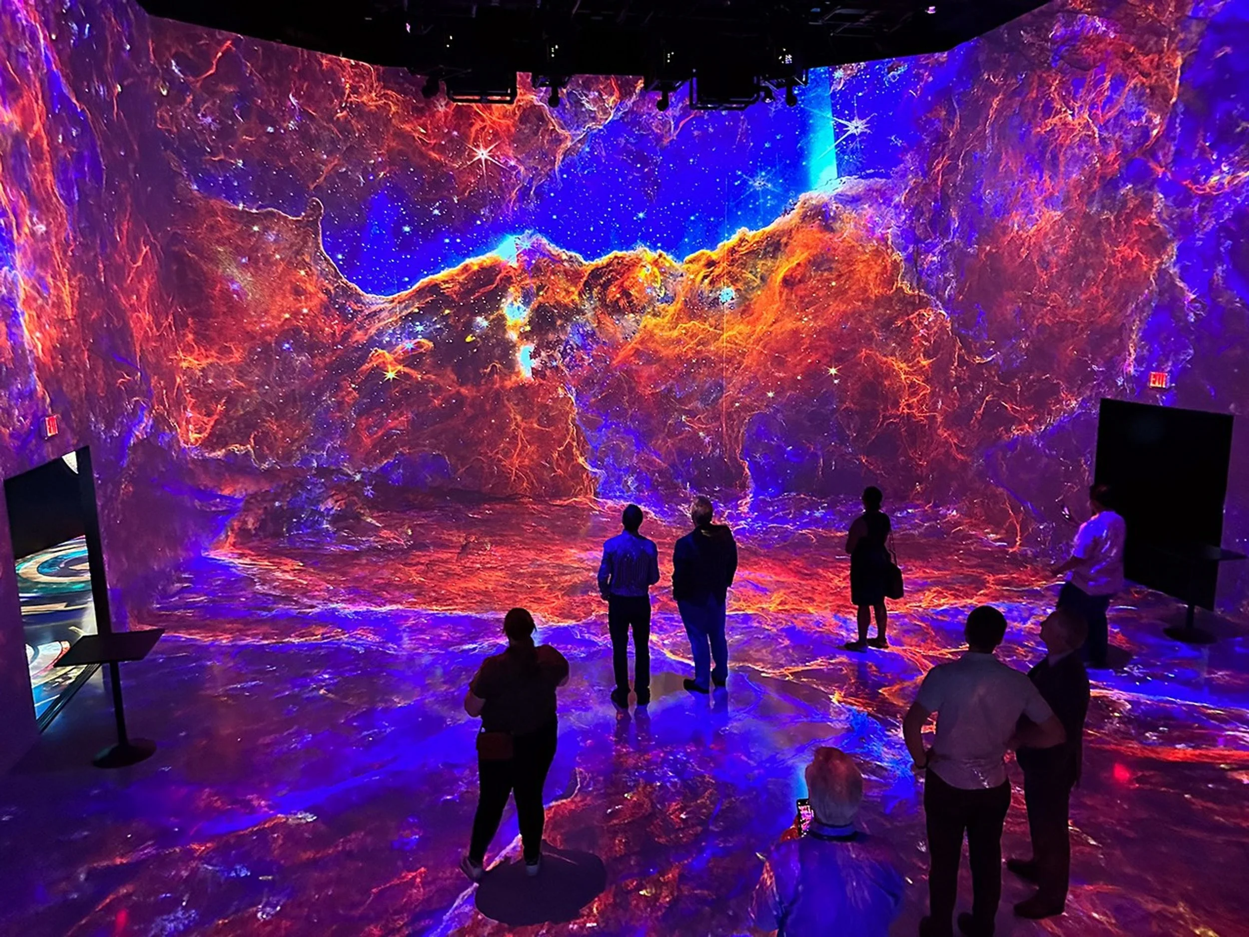 Why Scientists Are Turning to Artists to Understand Big Data