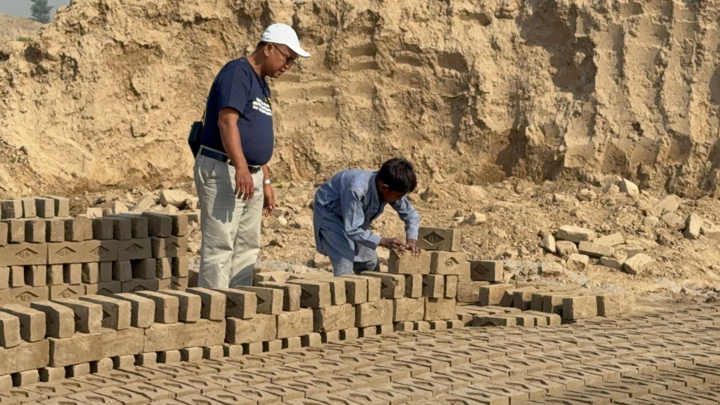 WhatsApp Image 2025-12-17 at 19.29.08 (1).jpeg