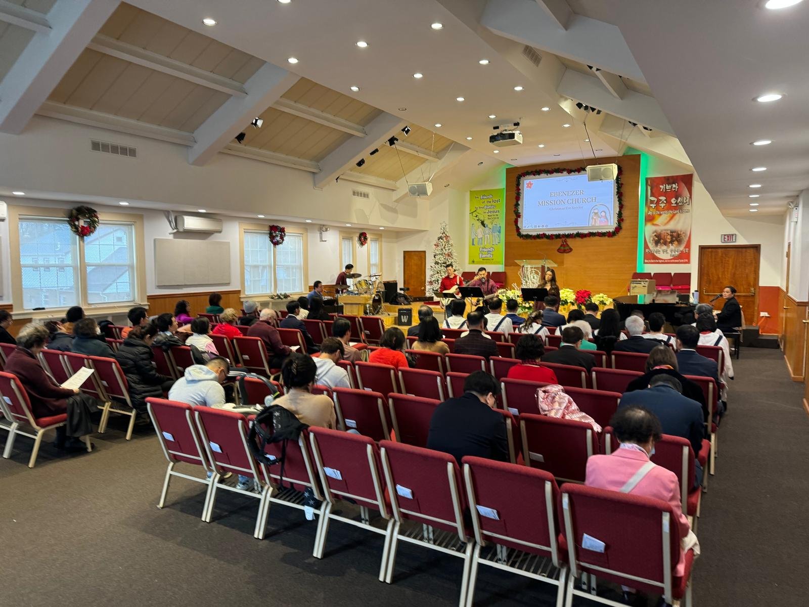 WhatsApp Image 2025-12-02 at 17.07.38 (4).jpeg