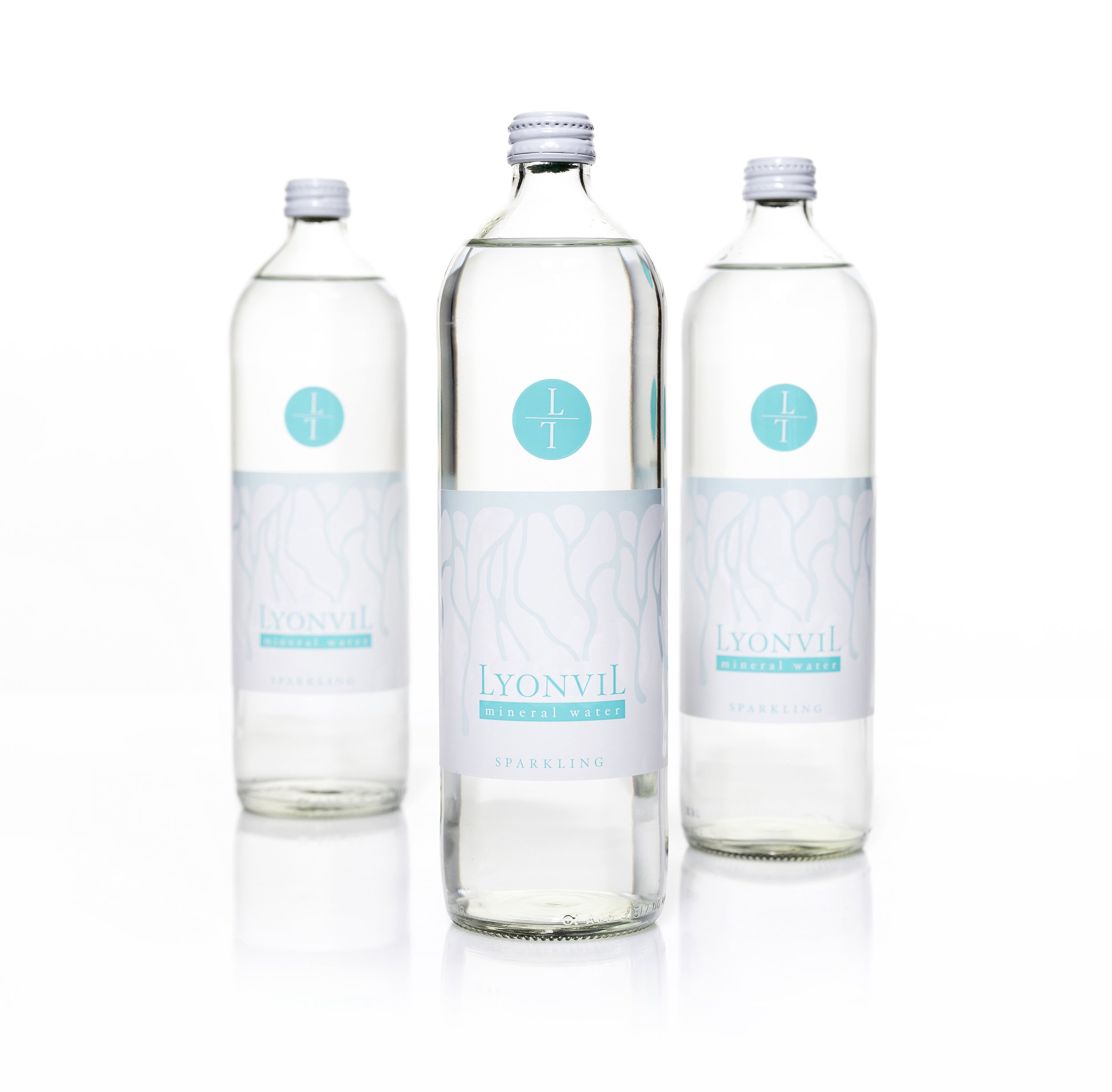 3 lyonvil 750ml bottles
