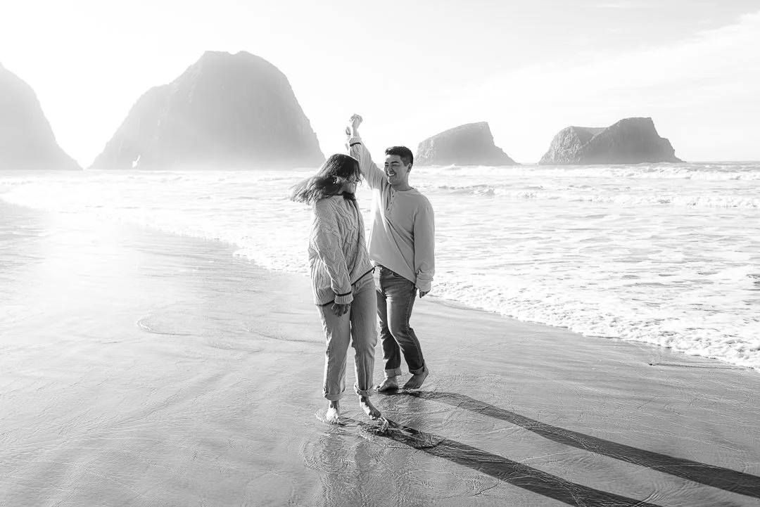 Escape to the coast and exchange vows by the sea. Intimate, stress-free elopements with breathtaking ocean backdrops.