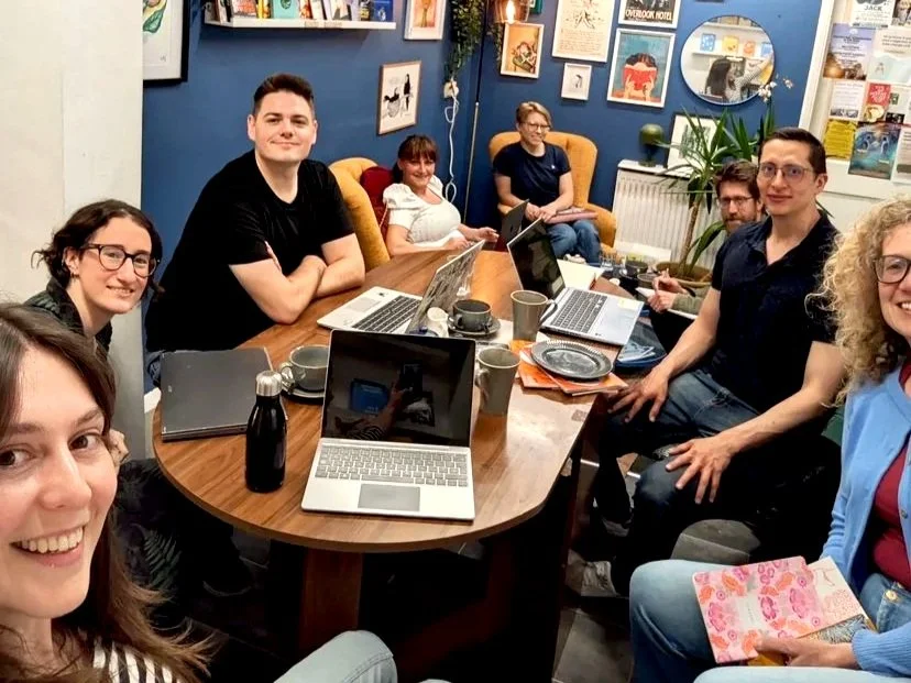 Creative co-working Write-alongs