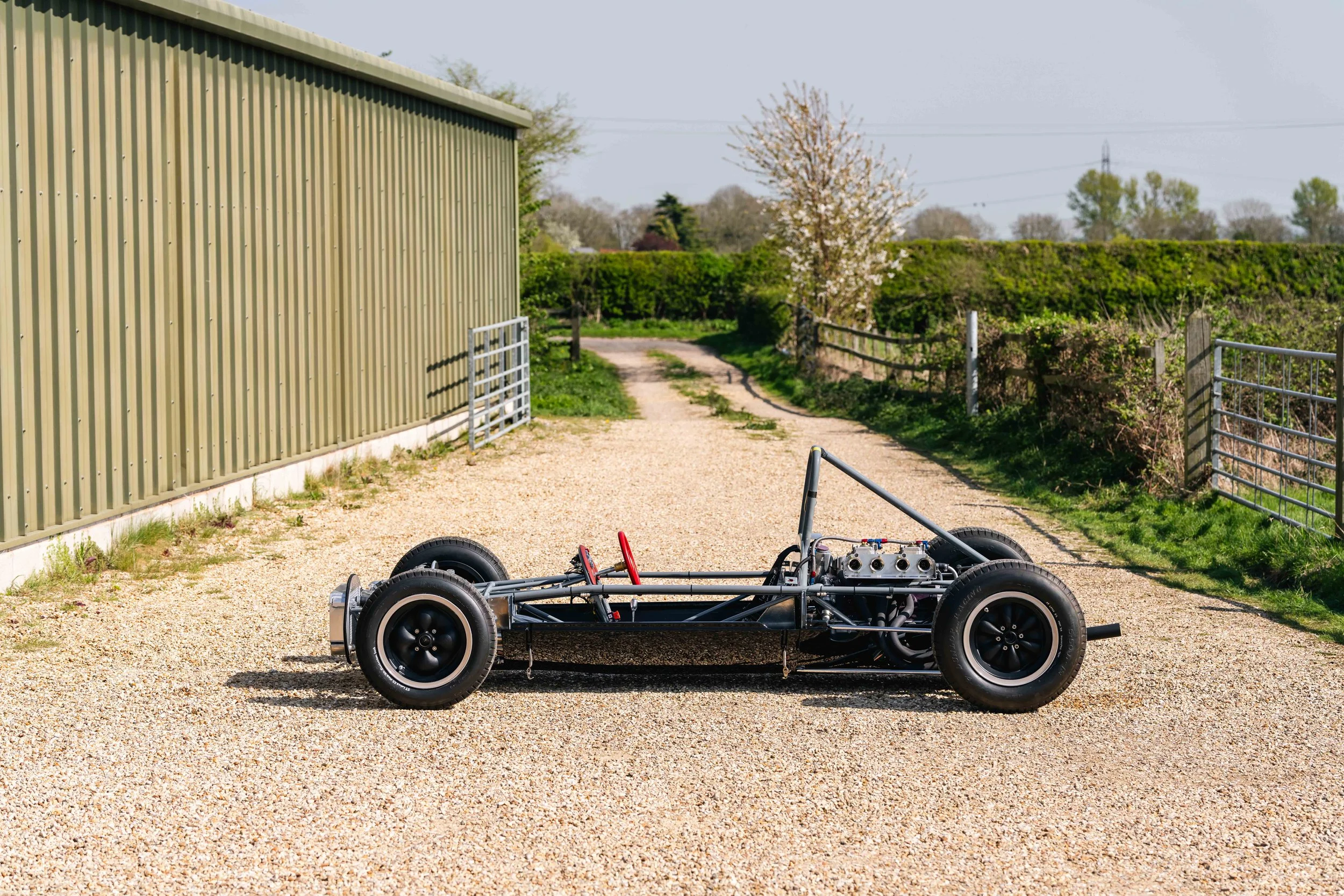 Lotus 22 Formula Junior – left profile without bodywork, chassis 22-J-39, Richardson Cosworth MAE engine and spaceframe