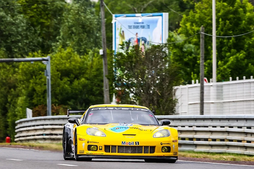 2010-64-Corvette-Racing.jpg