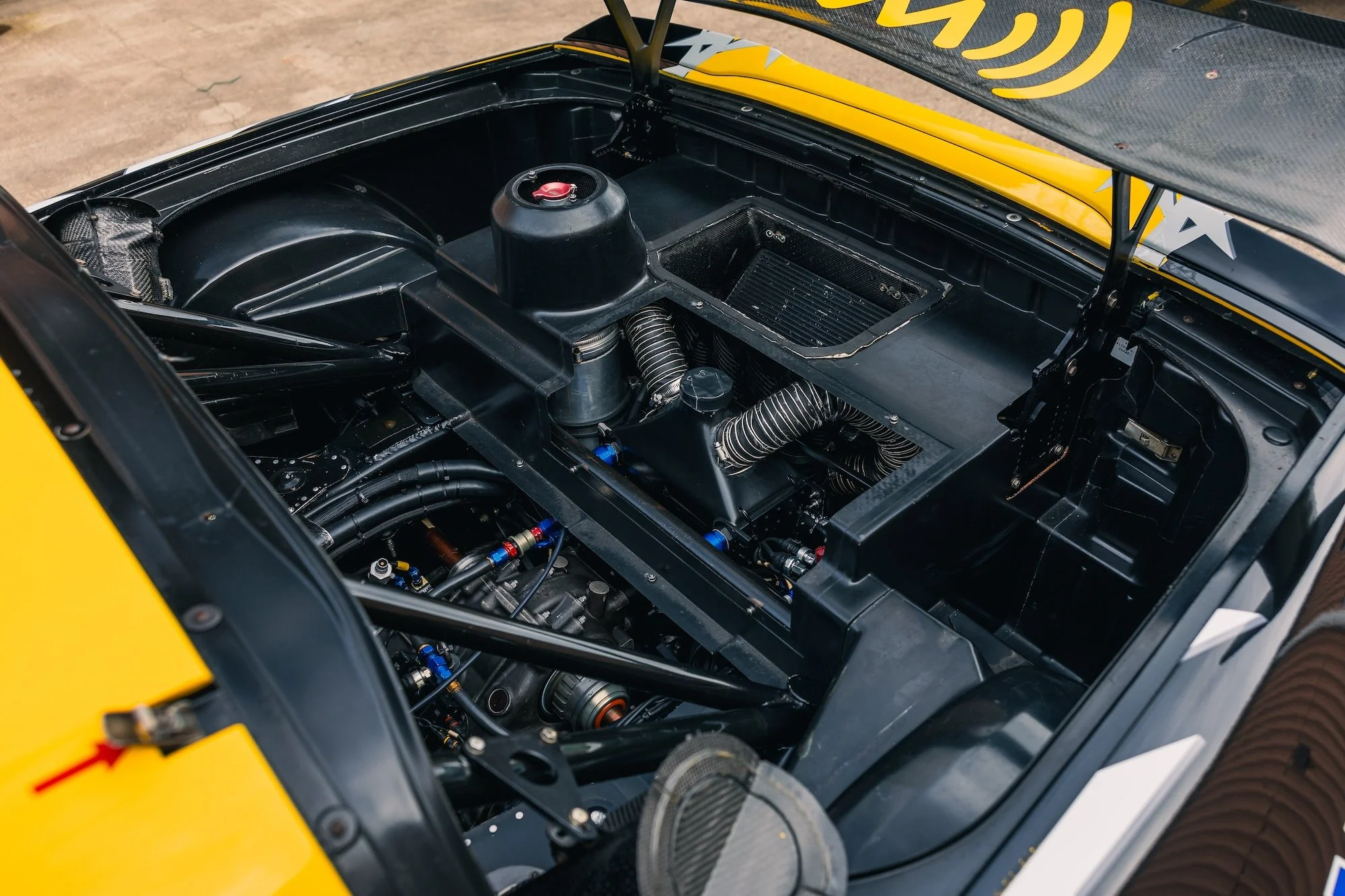 Mitchell Curated - Corvette C6R-201 2000.jpeg