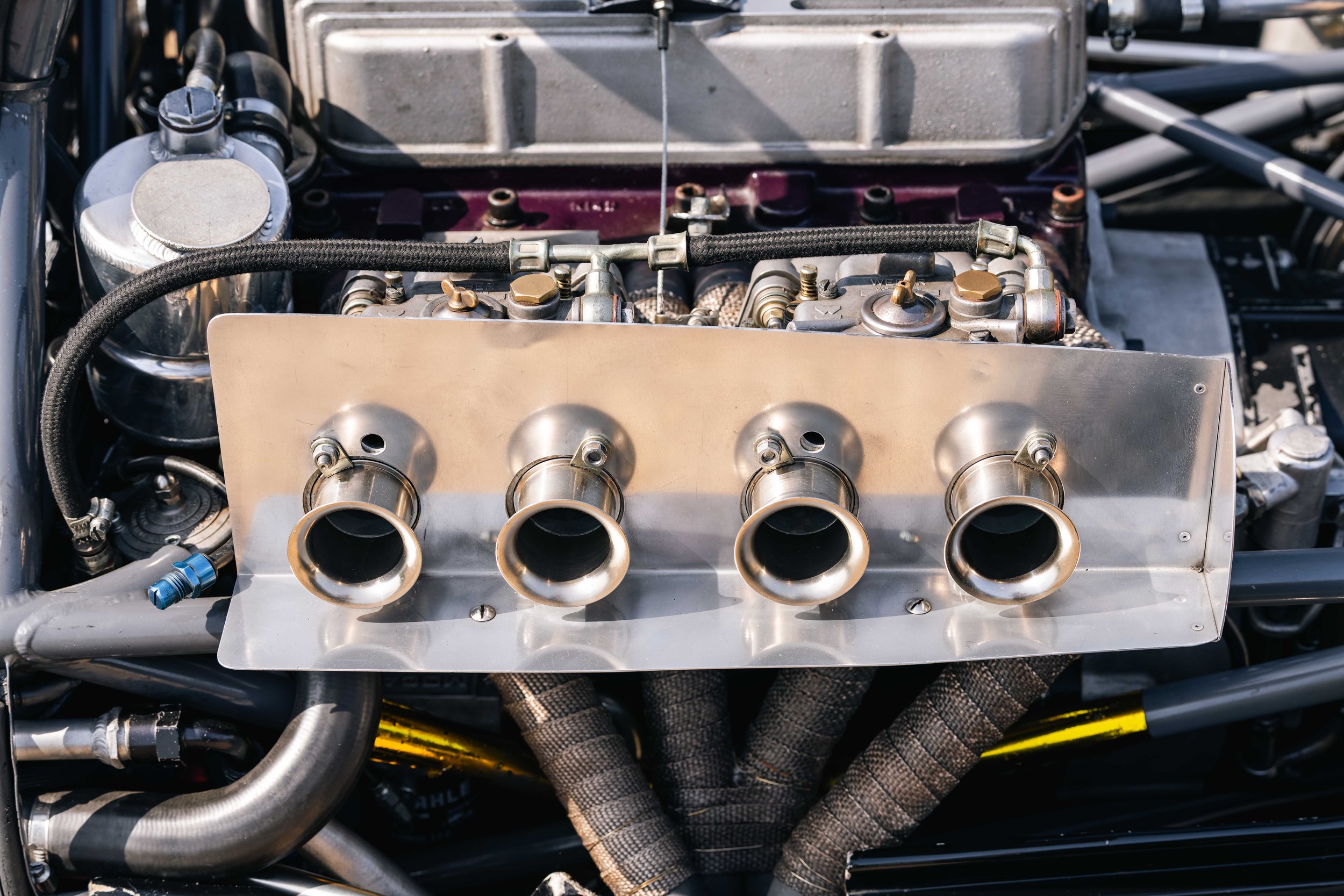 Lotus 20 Formula Junior – Richardson Cosworth MAE engine, chassis 20-J-905, inlet trumpets and cam cover
