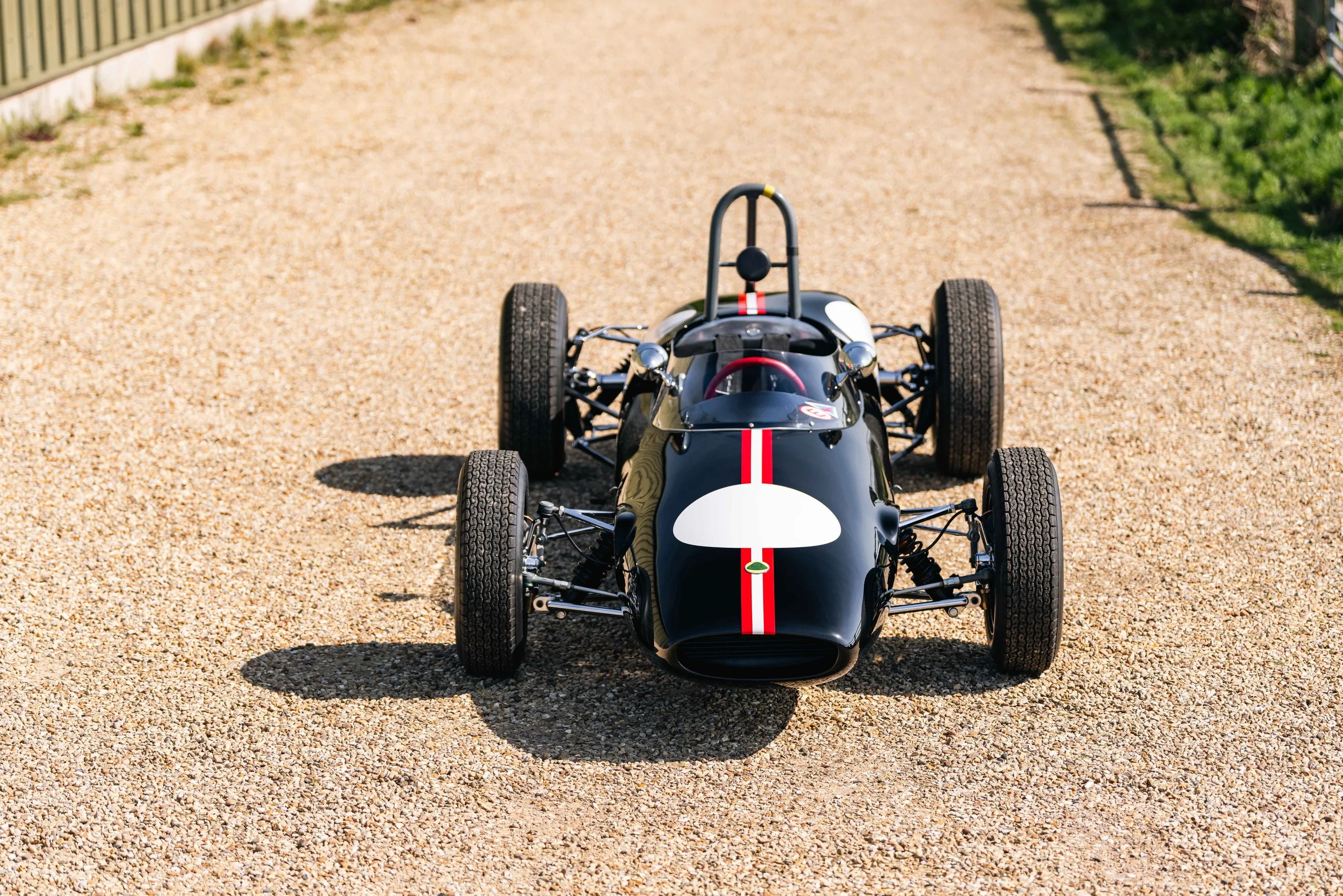 Lotus 22 Formula Junior – front elevation, chassis 22-J-39, black livery, nose cone and front suspension