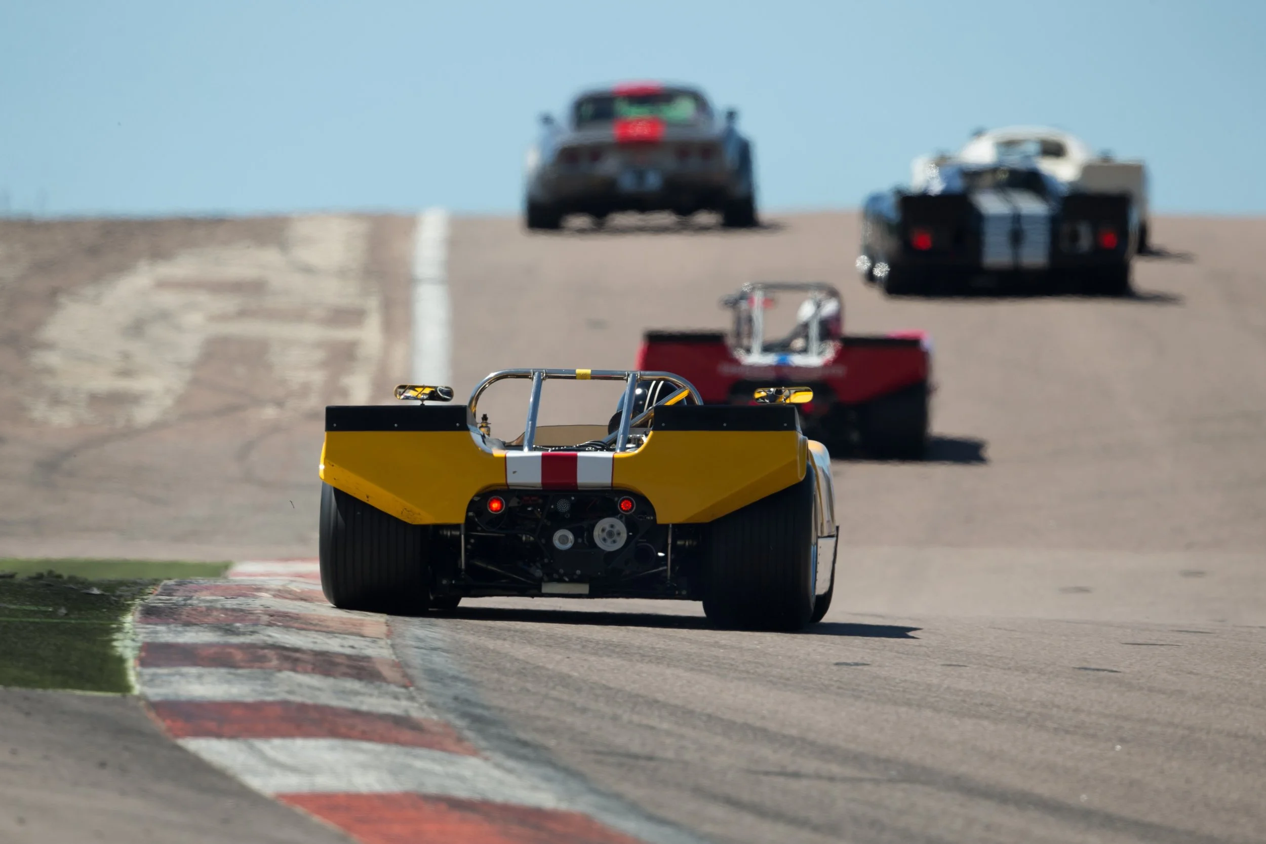 wm-lola-t210-sl210-01-1 LR.jpeg