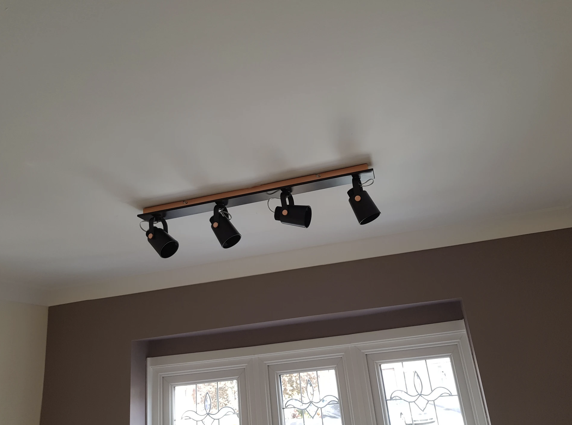 comeshandy-electrics2.png