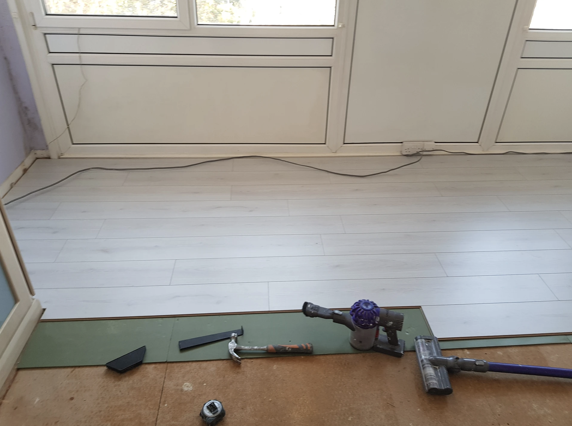 comeshandy-carpentry4.png