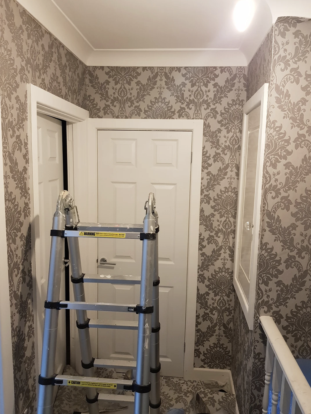 comeshandy-painting-redecorating13.png