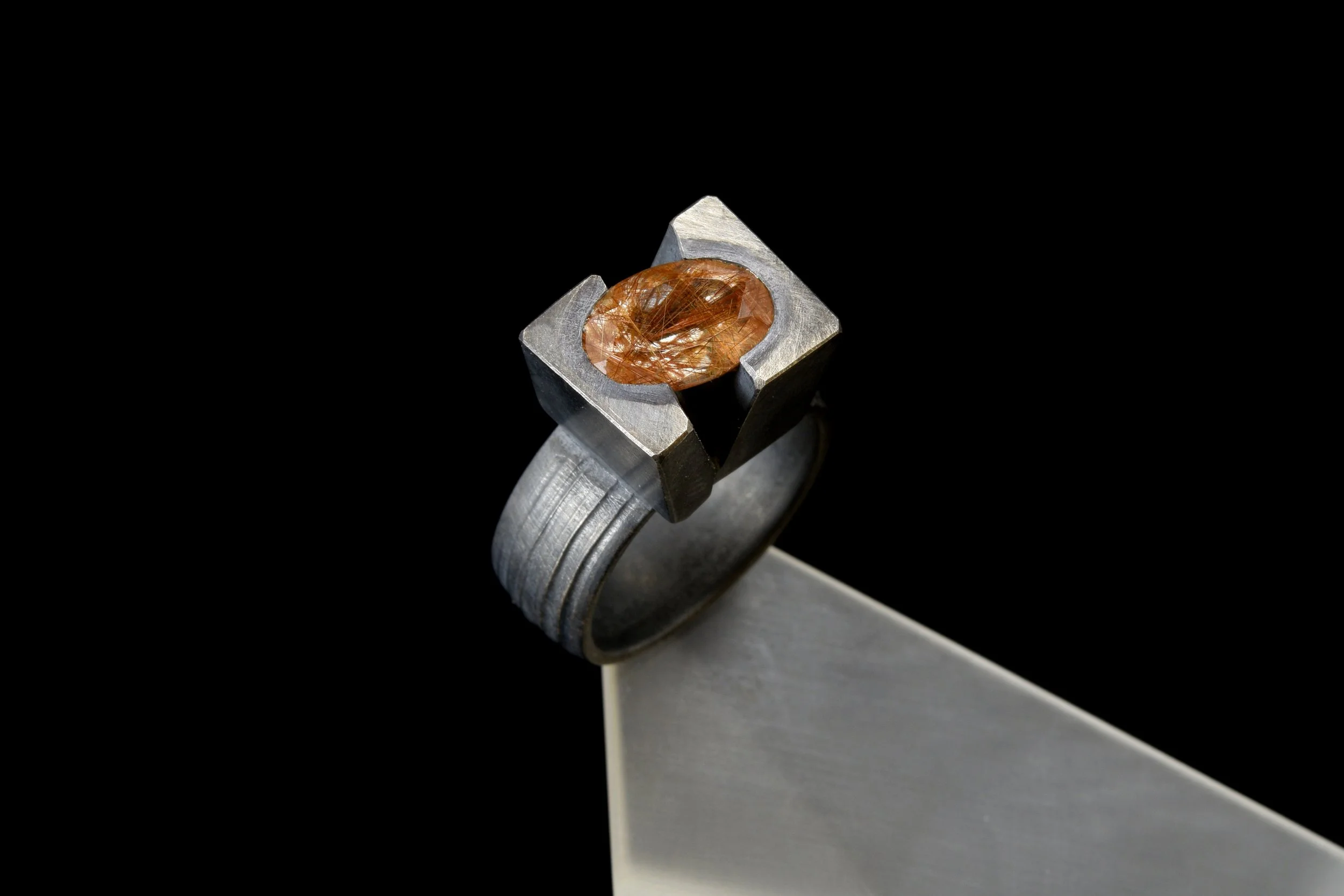 8Sept26 Split Rutile1.JPG