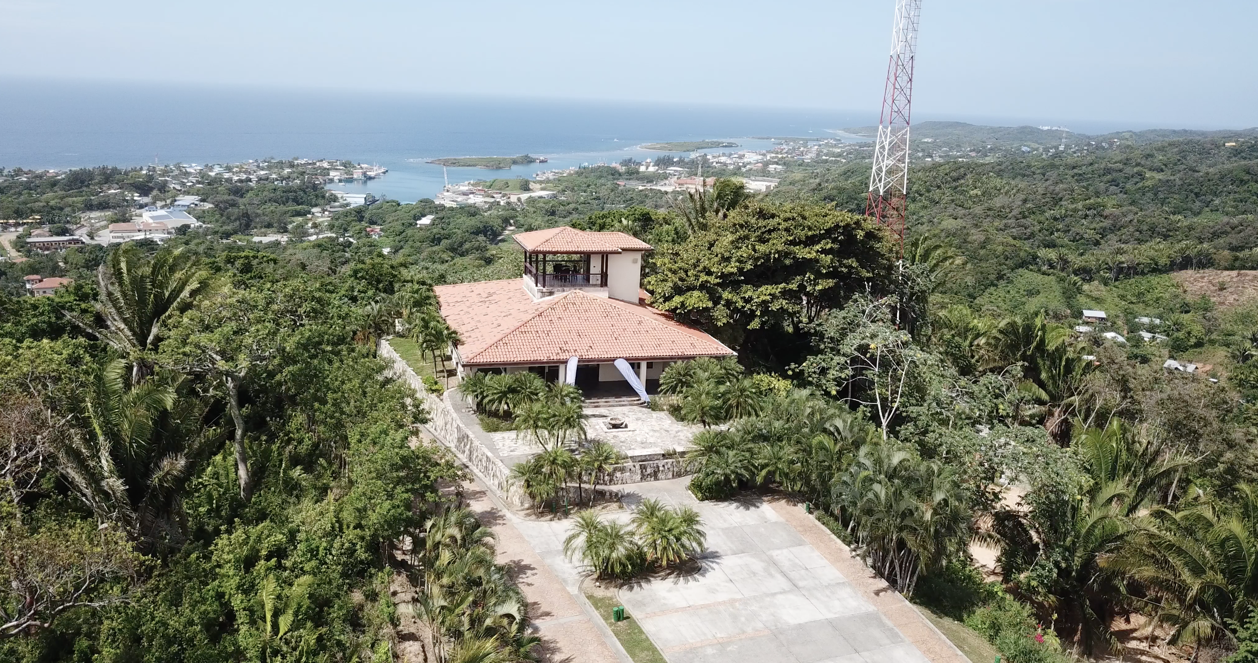 Residence in Honduras with territorial taxation, a non-CRS bank account, and everything handled remotely!