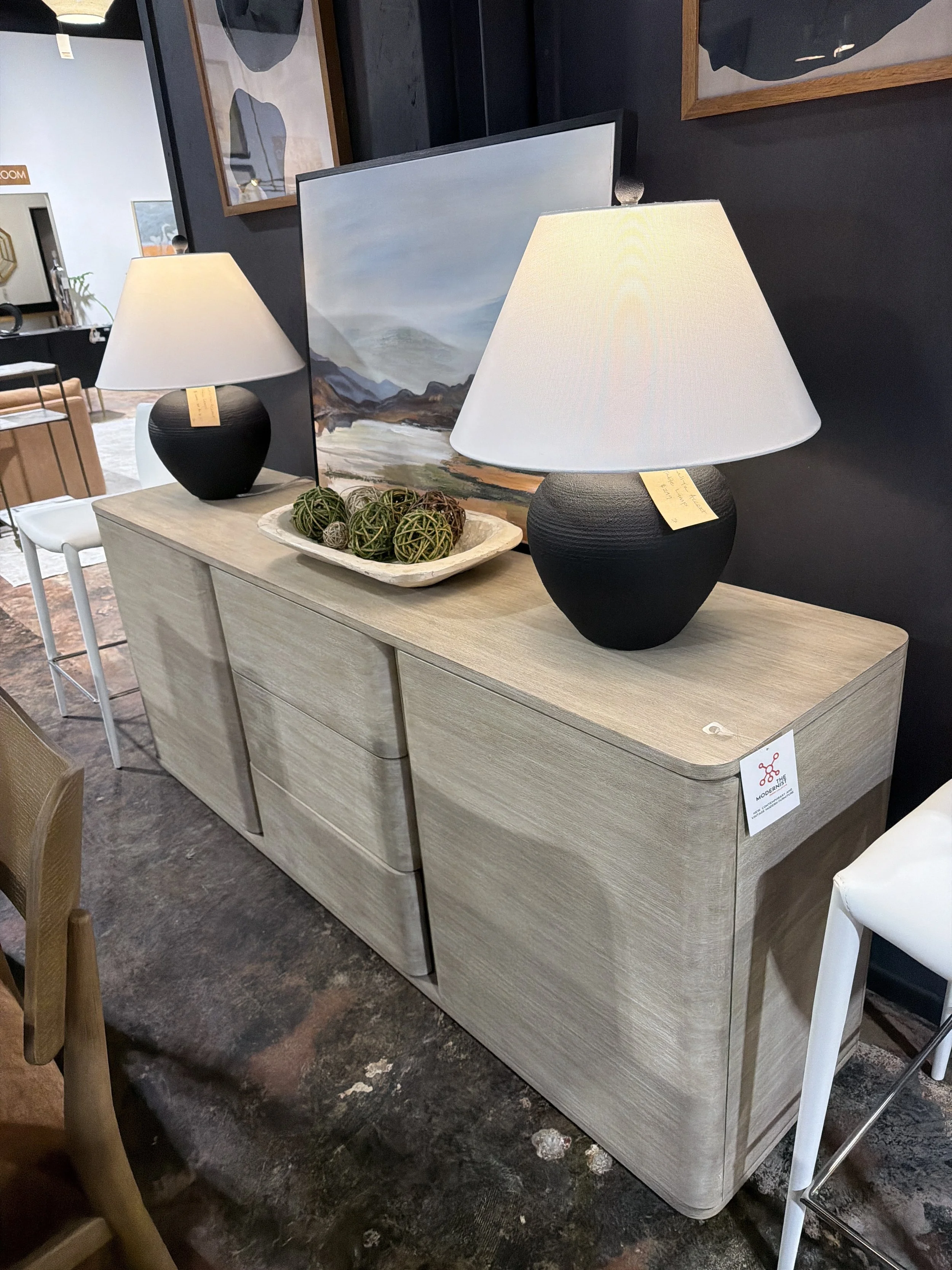 Alias Buffet - 3 Doors