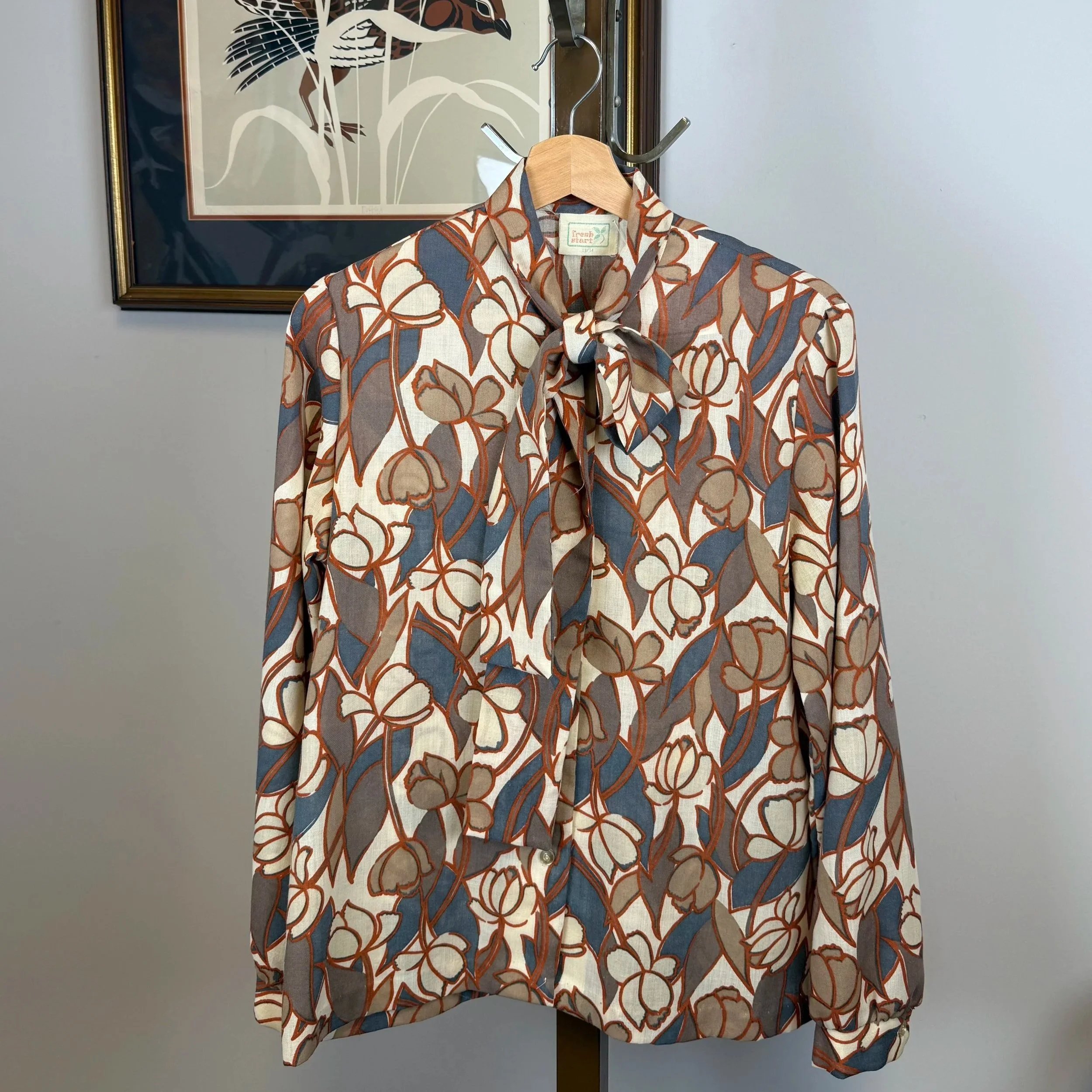 Vintage Floral Blouse w/ Tie (M/L)