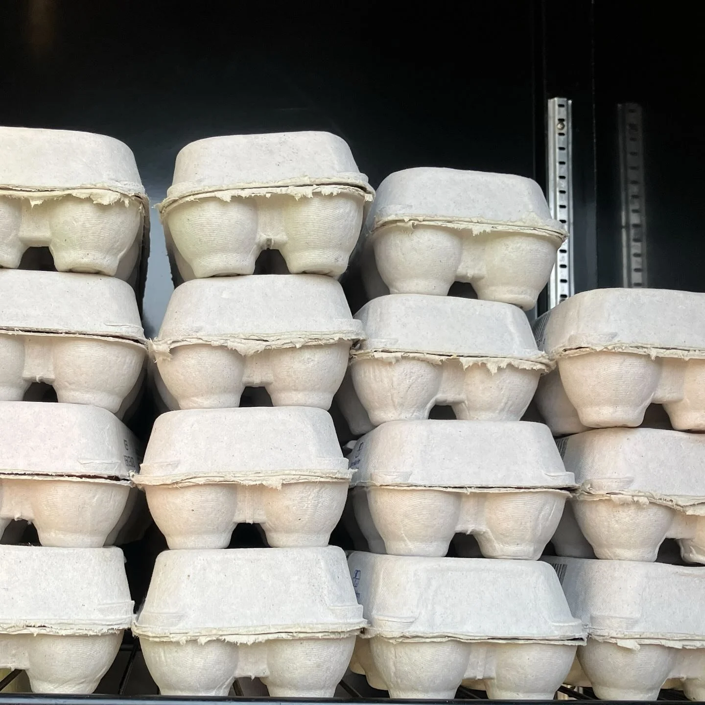 Eggs, a community favorite! 🍳 What else would you like to see in Fridge?👇🏽