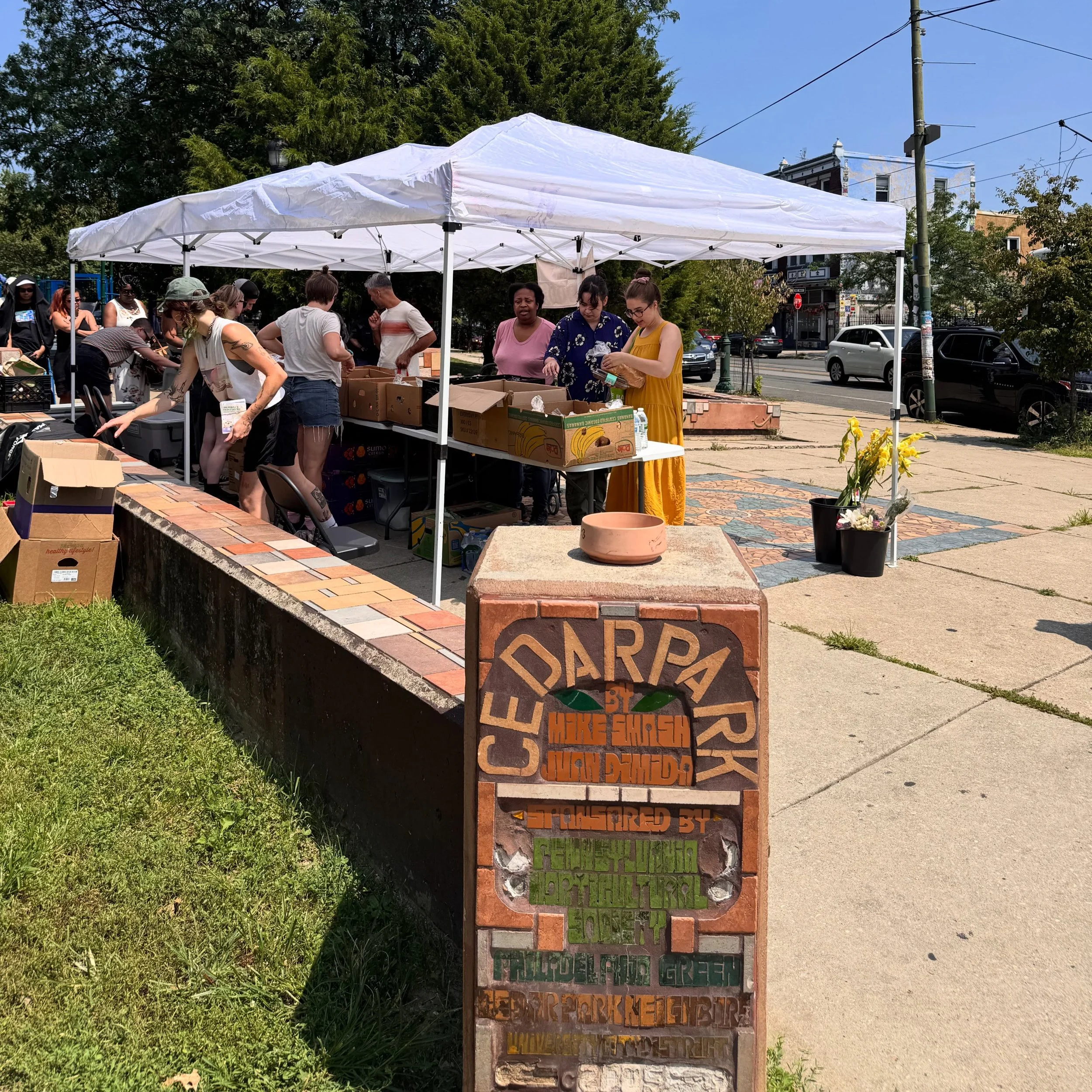 A beautiful day to feed our neighbors ☀️ We&rsquo;re at Cedar Park til the food runs out. Come say hi!!!! 

Find us here again on August 8th 🍒🍒