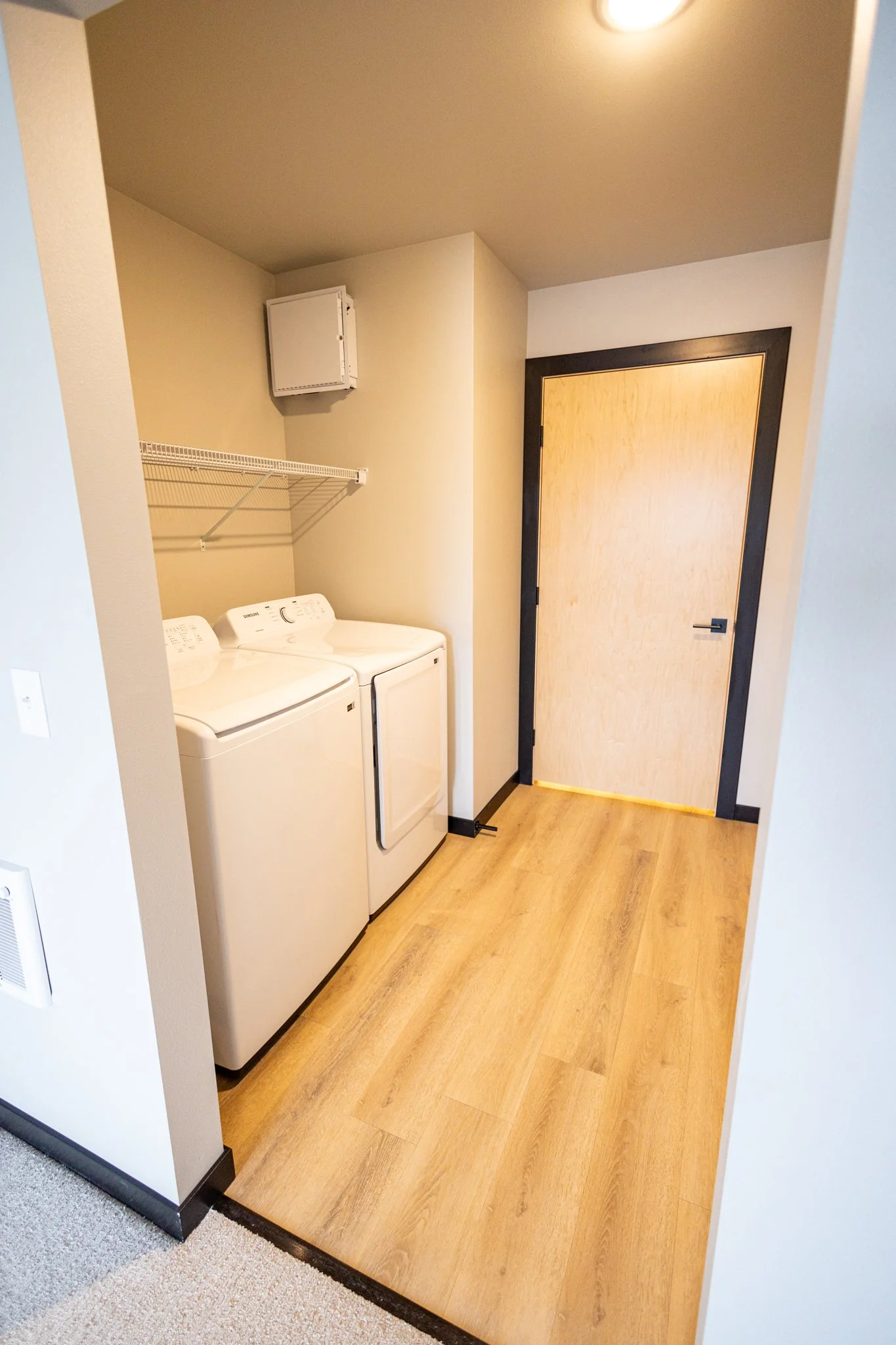 Azure Upscale Apartments Eau Claire