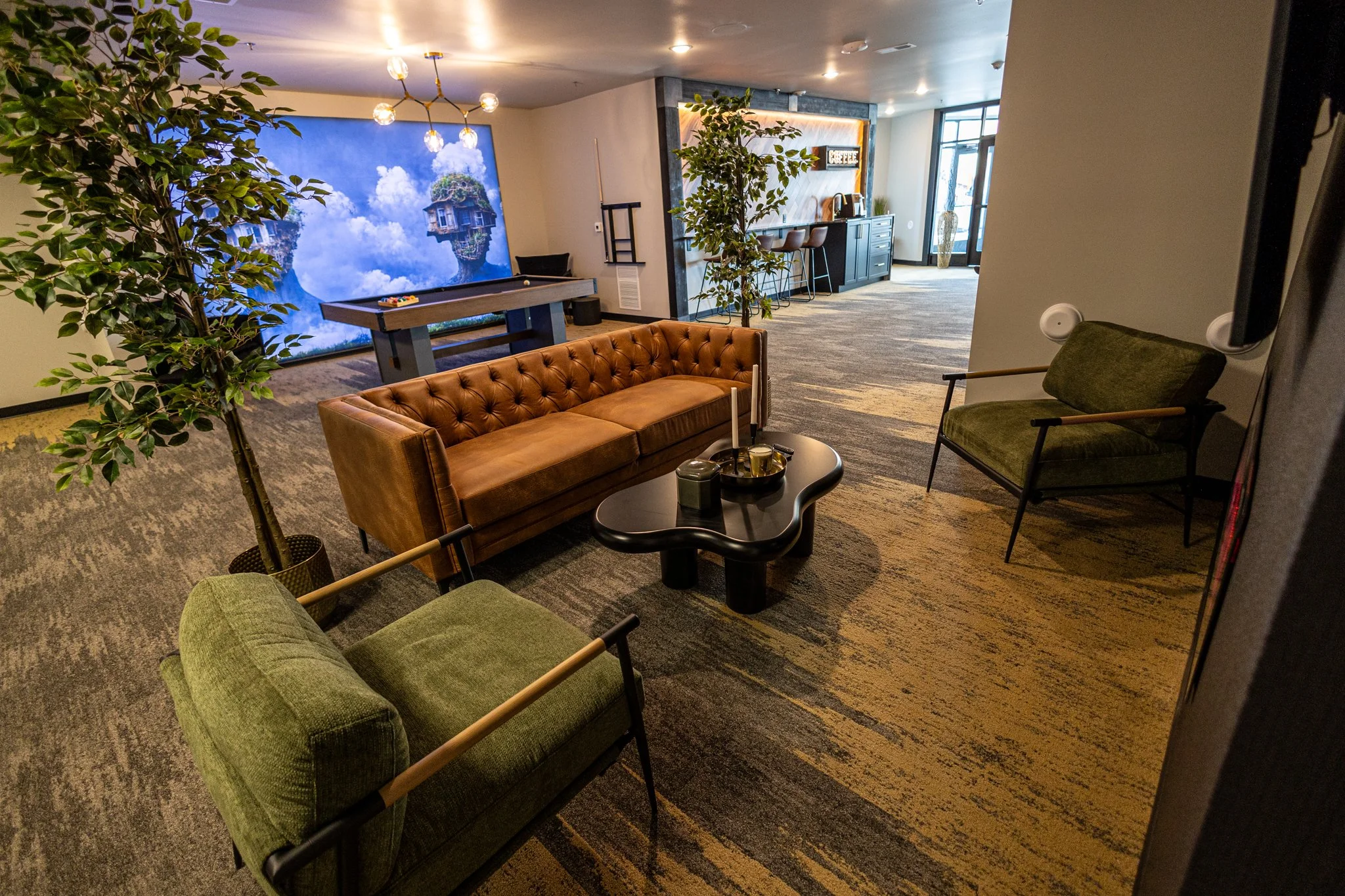 Azure Upscale Apartments Eau Claire
